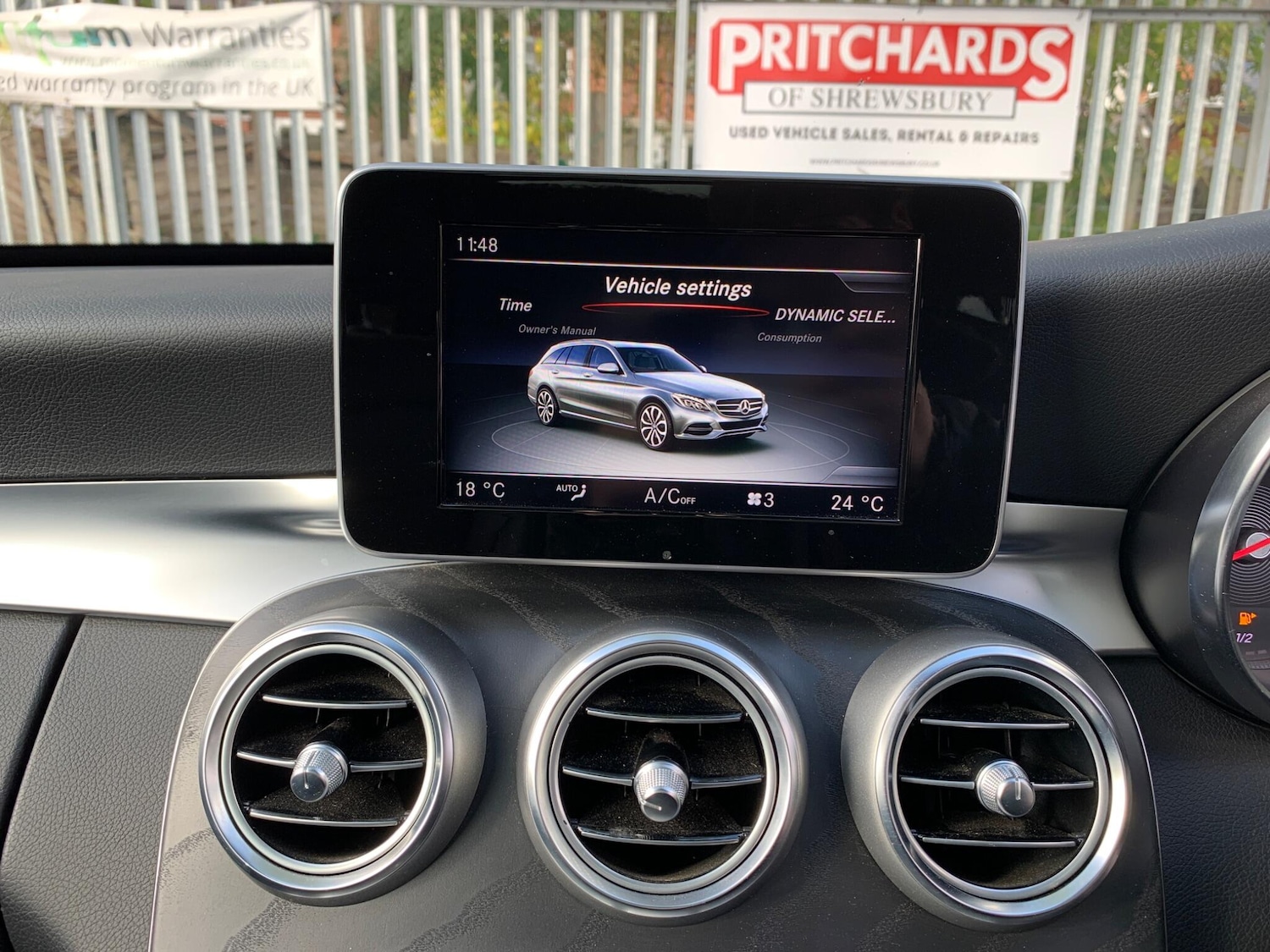 Used Mercedes-Benz C Class 2017 for sale - 76389057: Photo 40