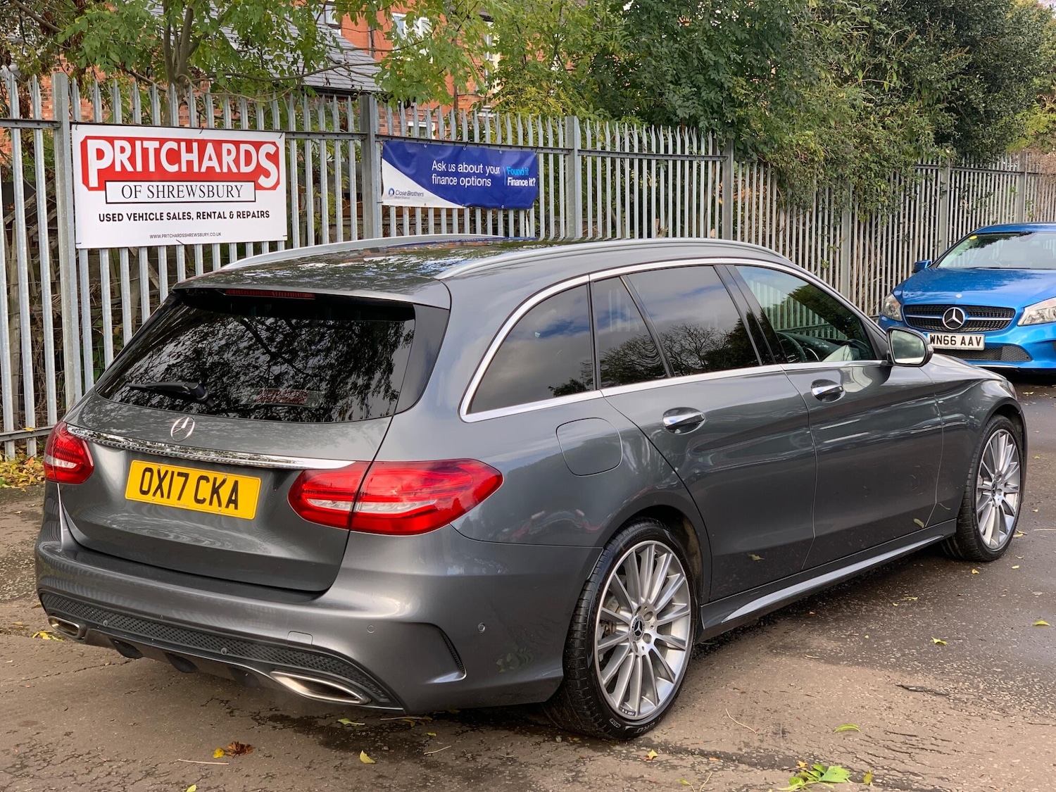 Used Mercedes-Benz C Class 2017 for sale - 76389057: Photo 5