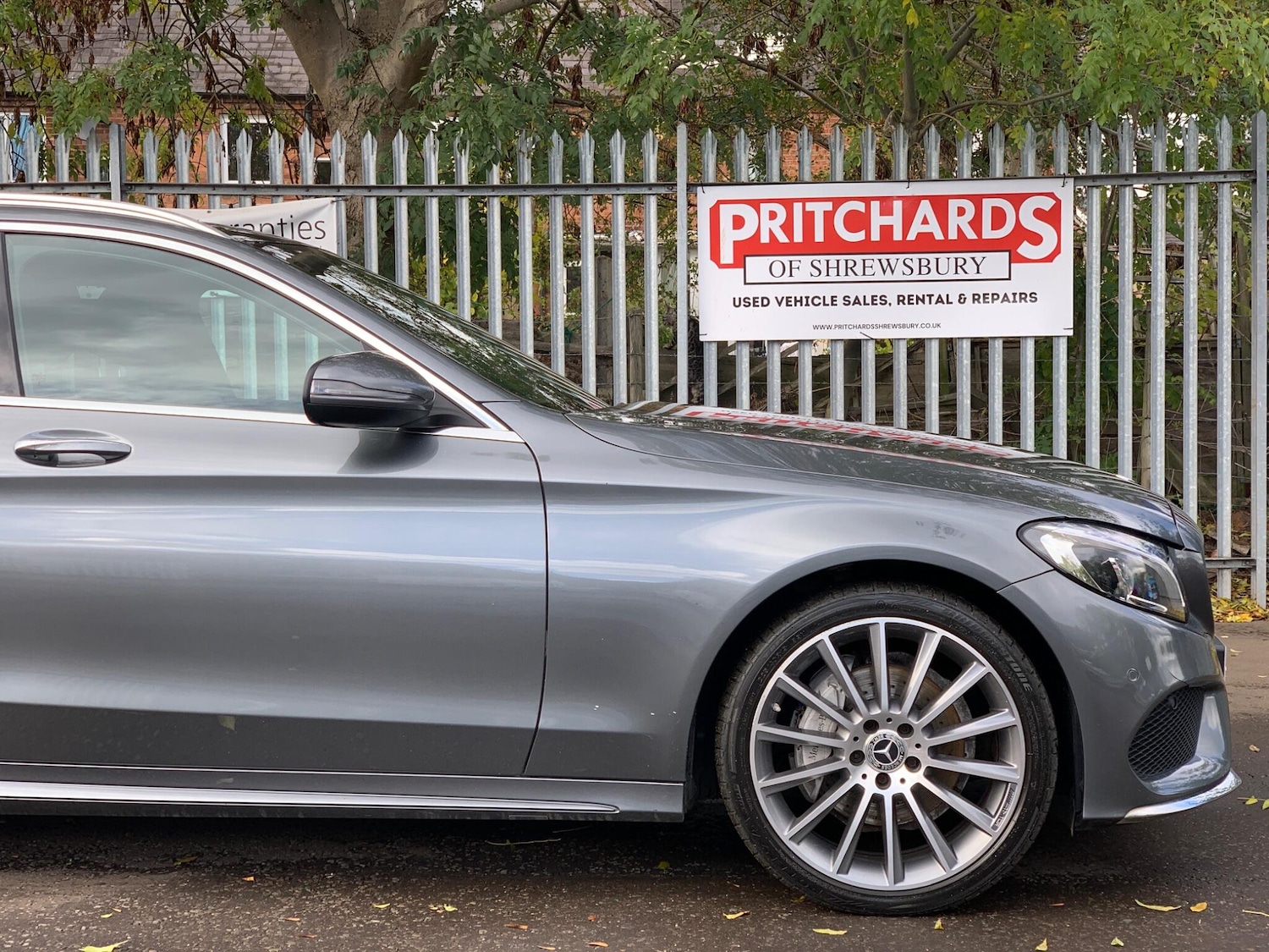 Used Mercedes-Benz C Class 2017 for sale - 76389057: Photo 8