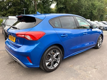 Used Ford Focus 2019 for sale - 76153209: Photo 3