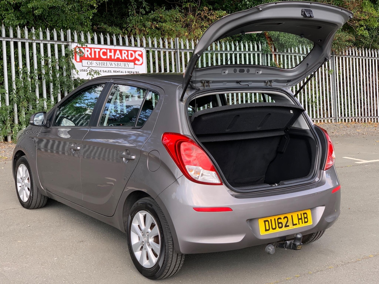 Vehicle 33