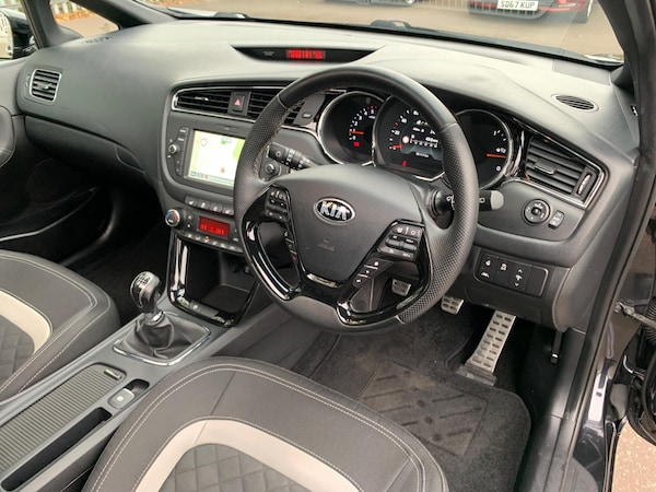 Used Kia Ceed 2018 for sale - 76283632: Photo 35