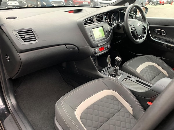 Used Kia Ceed 2018 for sale - 76283632: Photo 48