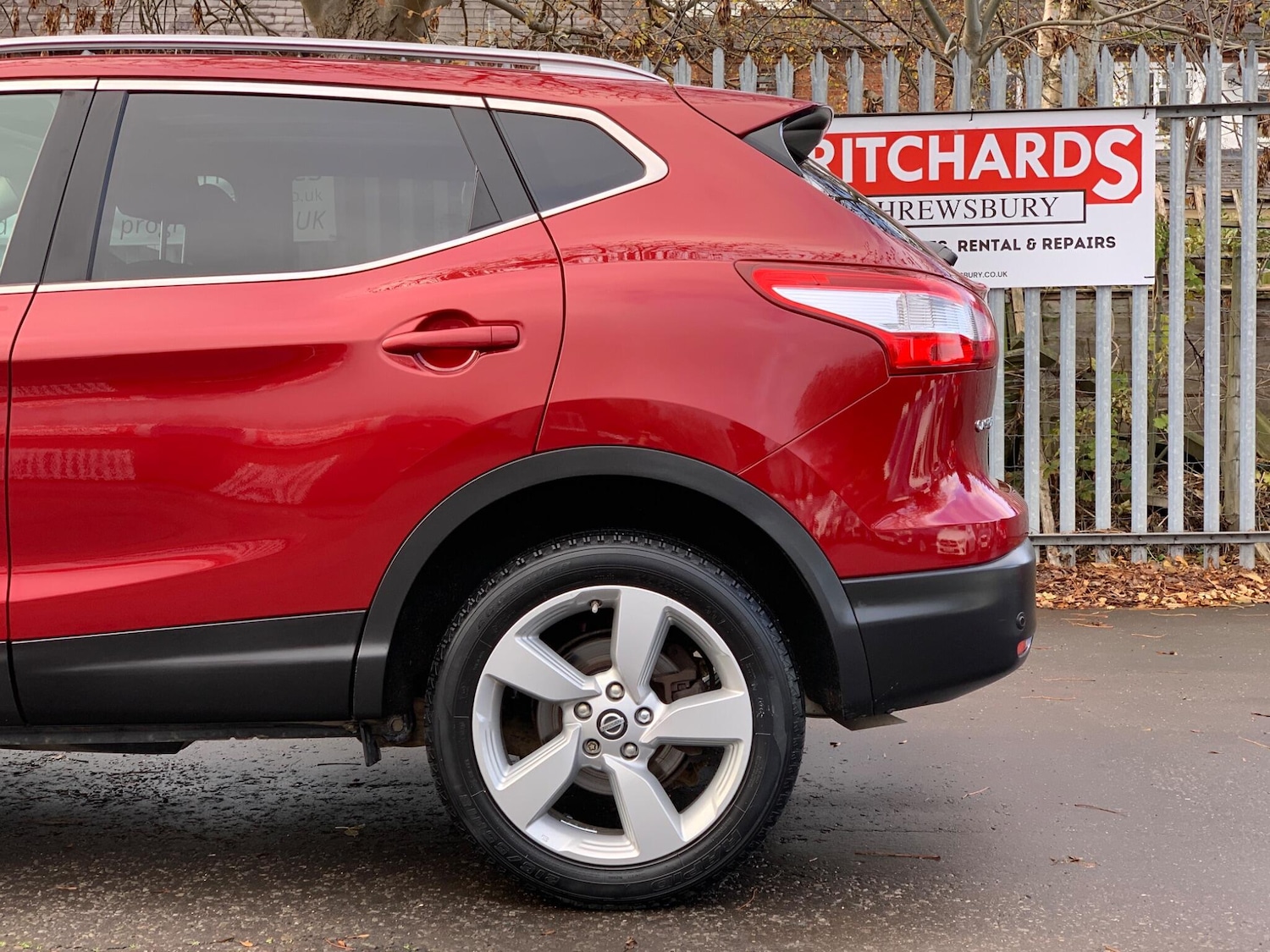 Used Nissan Qashqai 2015 for sale - 76667076: Photo 11