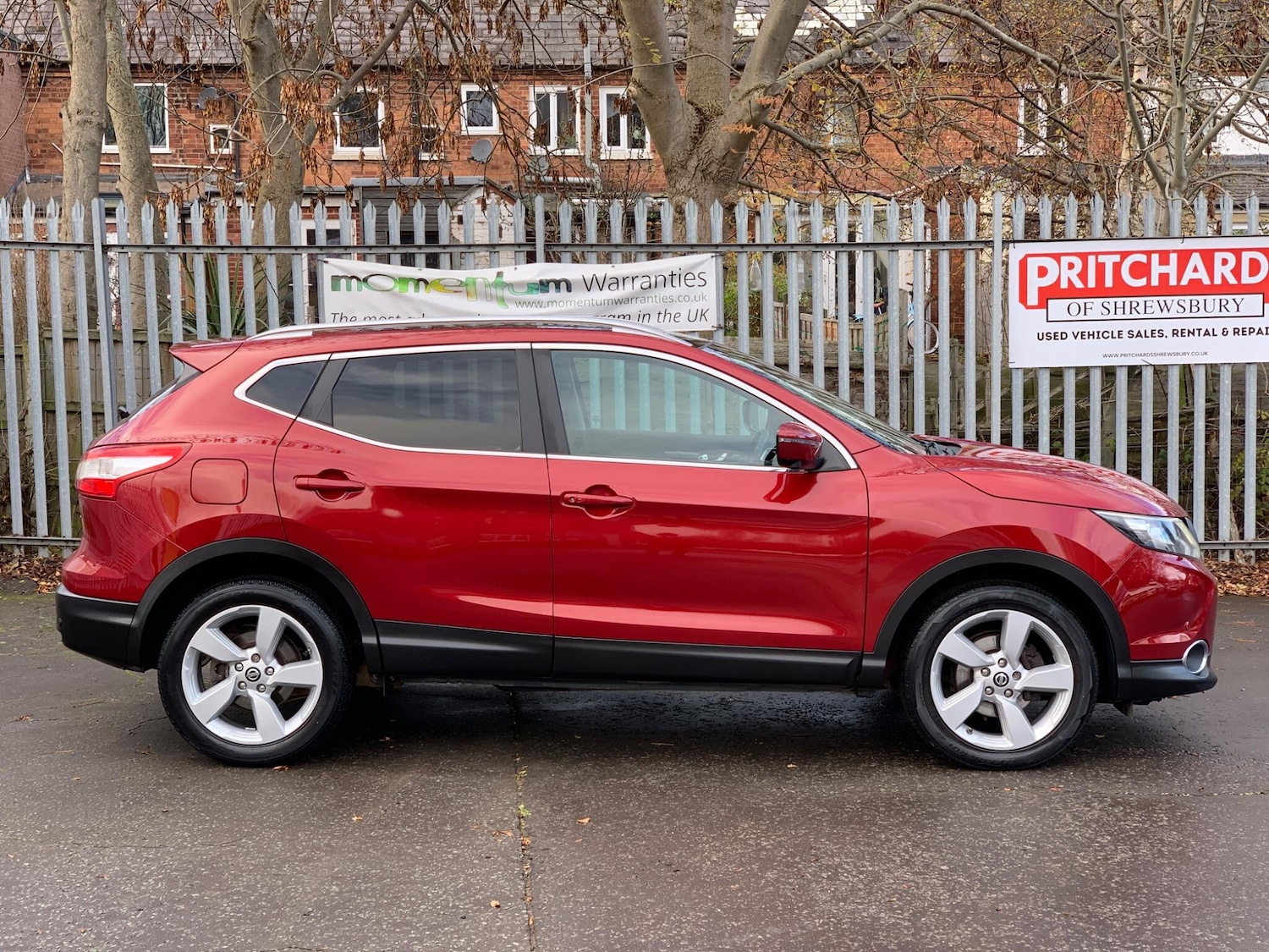Used Nissan Qashqai 2015 for sale - 76667076: Photo 16