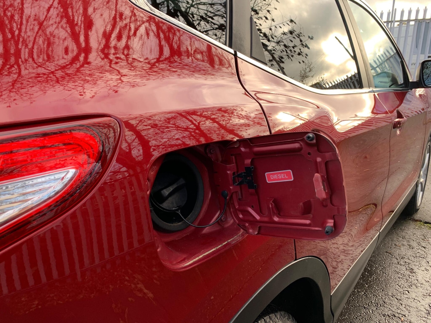 Used Nissan Qashqai 2015 for sale - 76667076: Photo 21