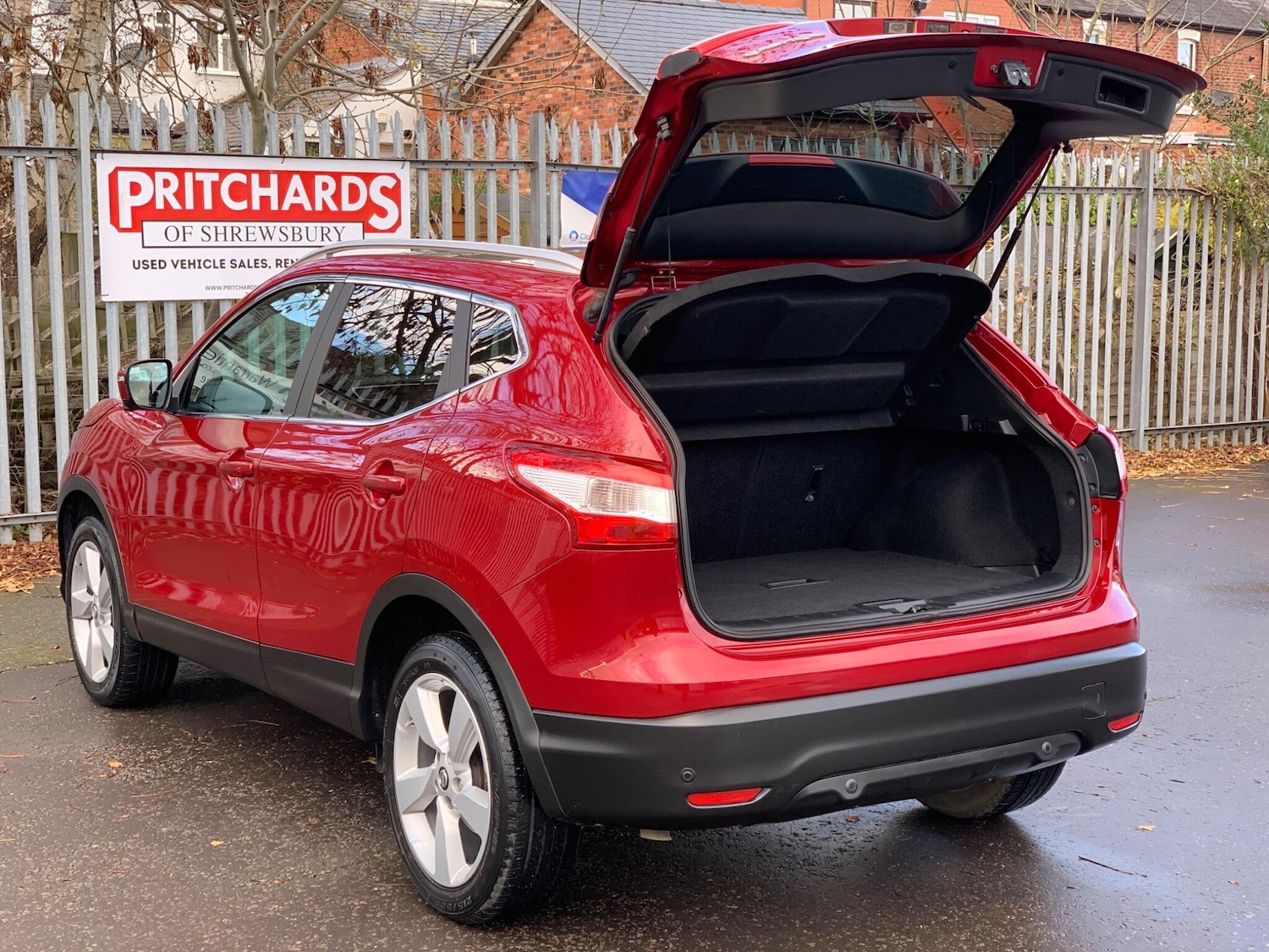 Used Nissan Qashqai 2015 for sale - 76667076: Photo 22