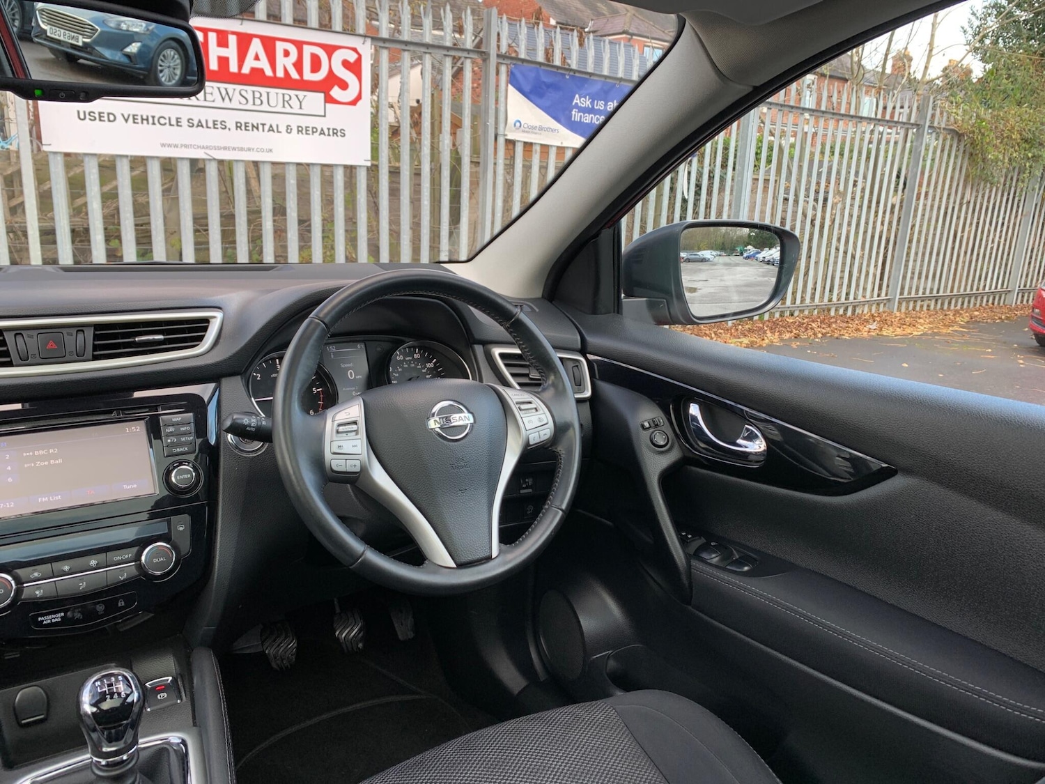 Used Nissan Qashqai 2015 for sale - 76667076: Photo 32