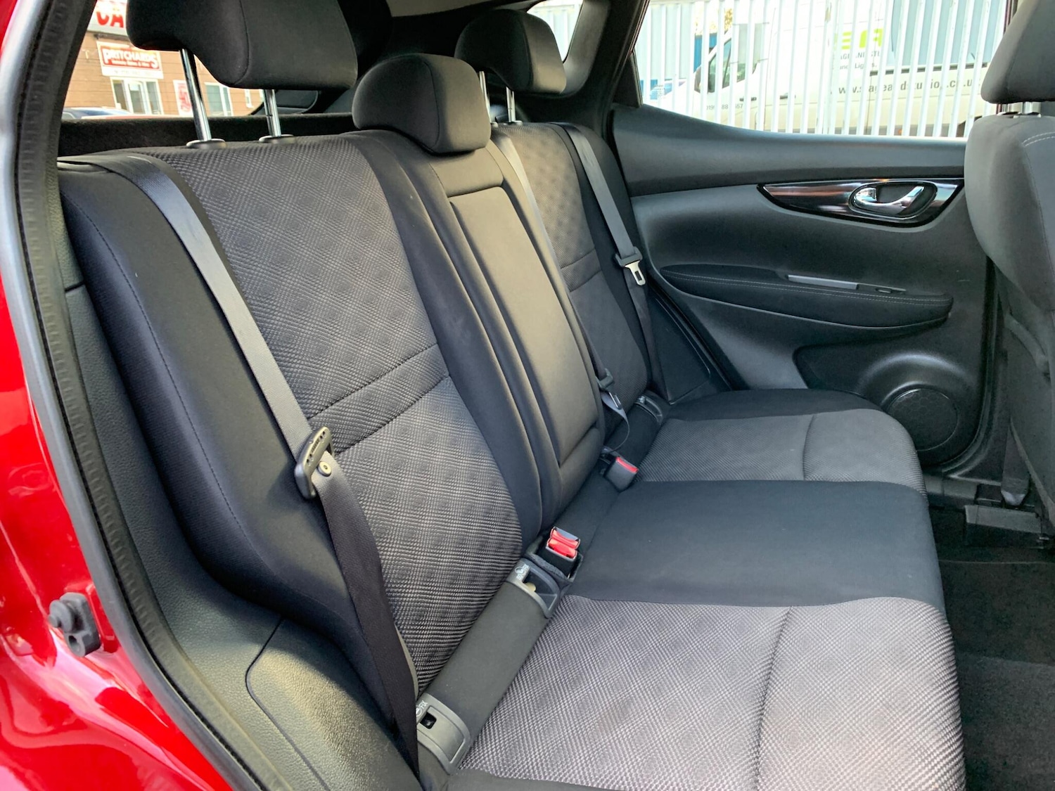 Used Nissan Qashqai 2015 for sale - 76667076: Photo 43