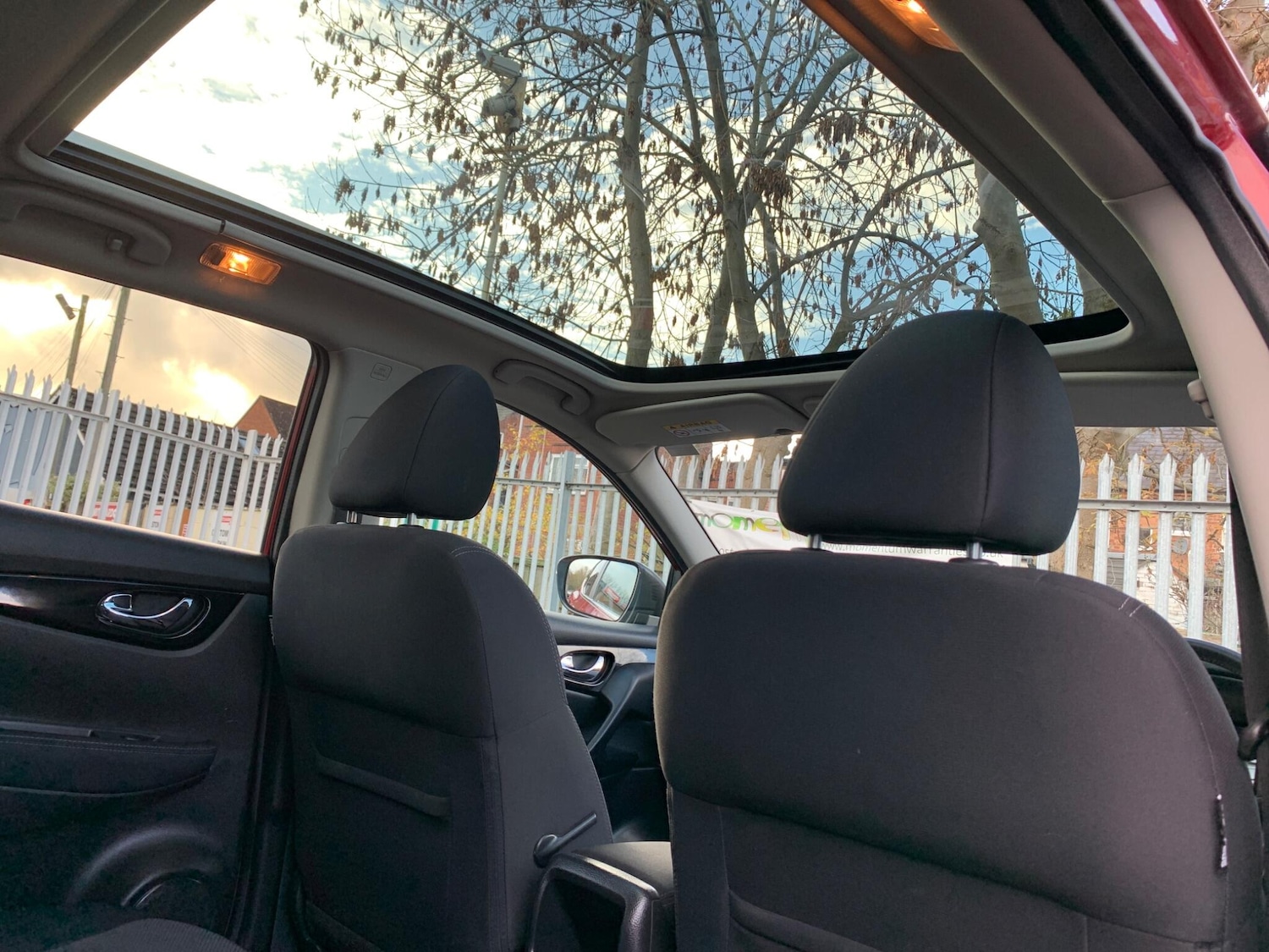 Used Nissan Qashqai 2015 for sale - 76667076: Photo 45