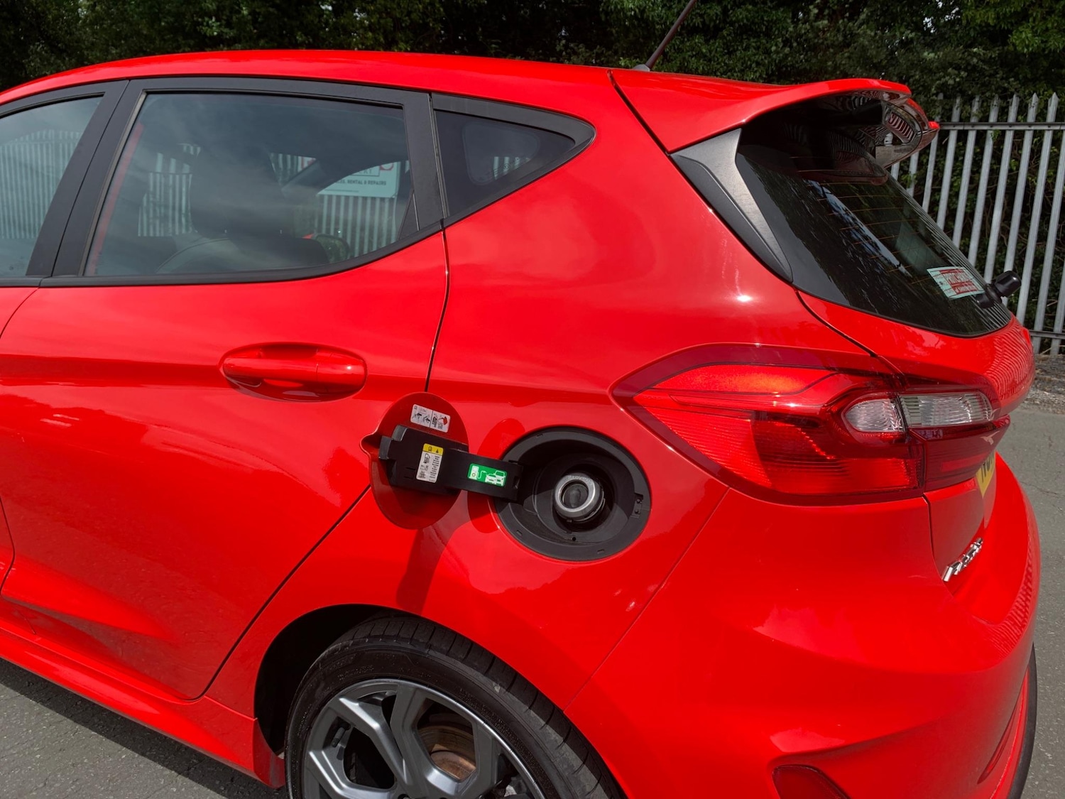 Used Ford Fiesta 2018 for sale - 76499902: Photo 25