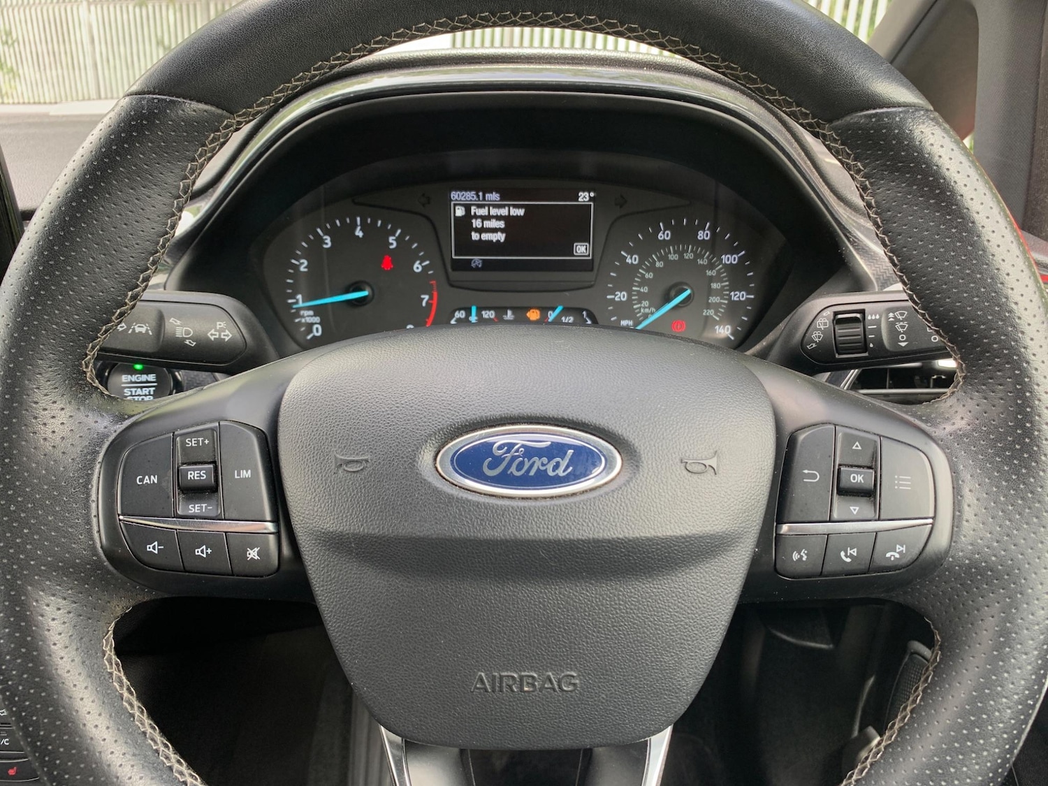 Used Ford Fiesta 2018 for sale - 76499902: Photo 34