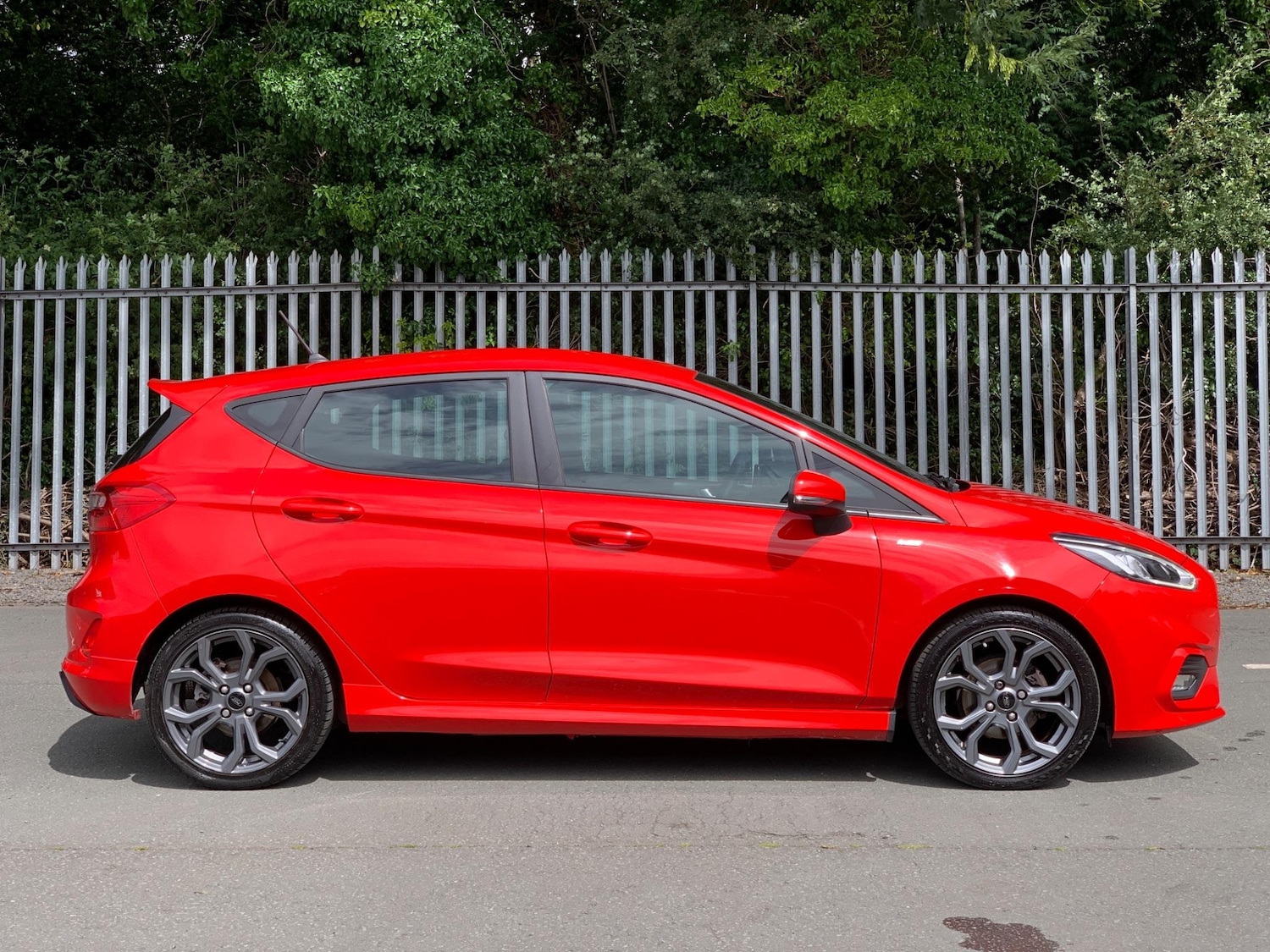 Used Ford Fiesta 2018 for sale - 76499902: Photo 4