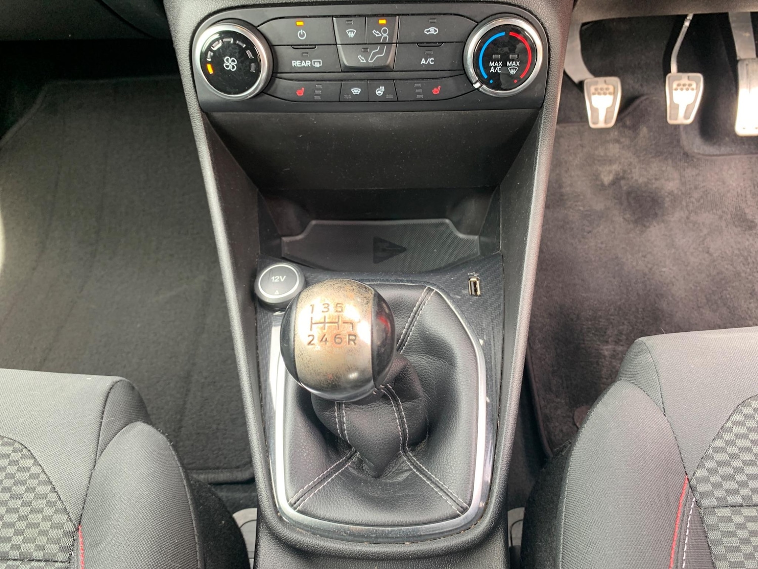 Used Ford Fiesta 2018 for sale - 76499902: Photo 45