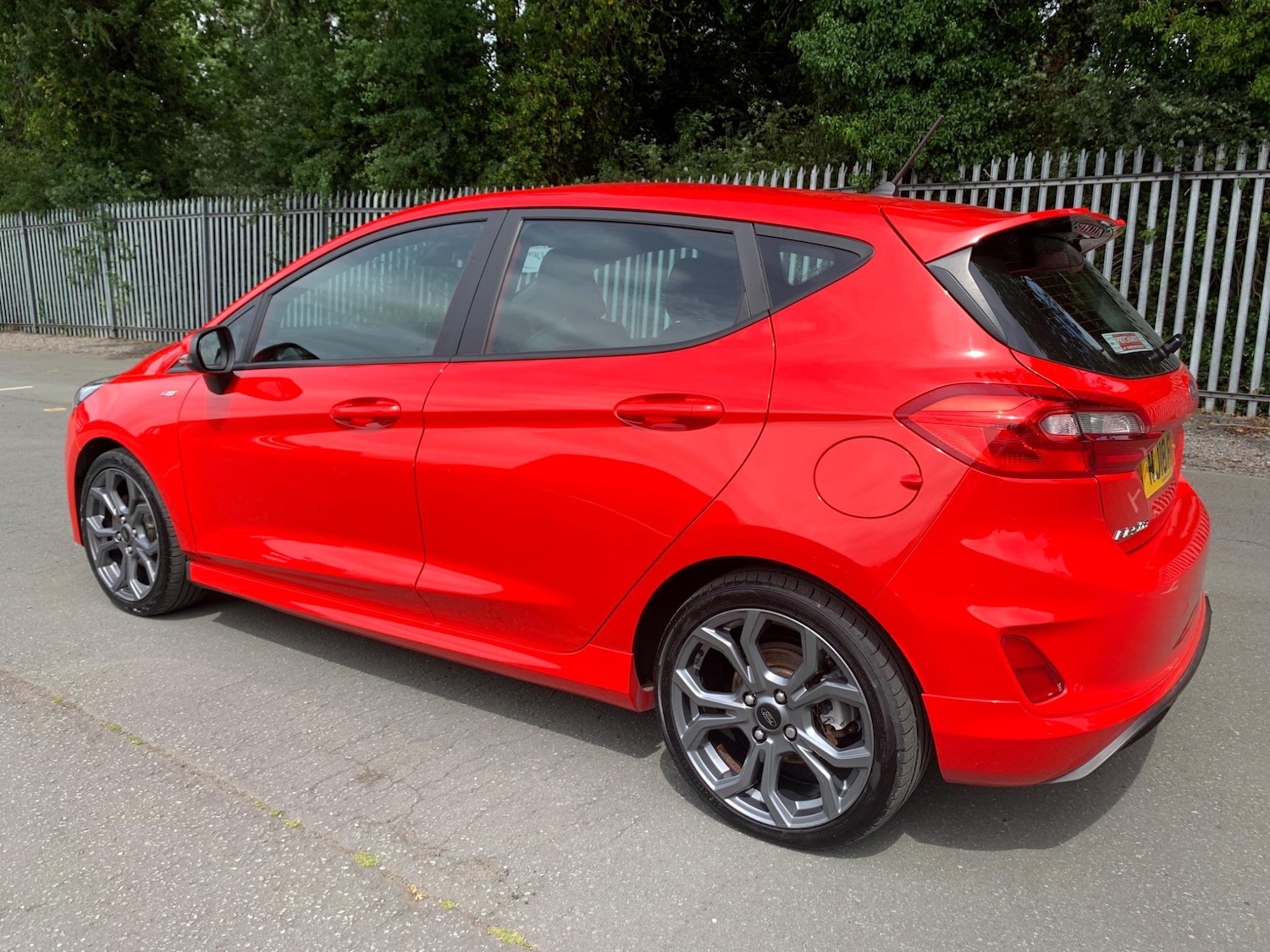 Used Ford Fiesta 2018 for sale - 76499902: Photo 8