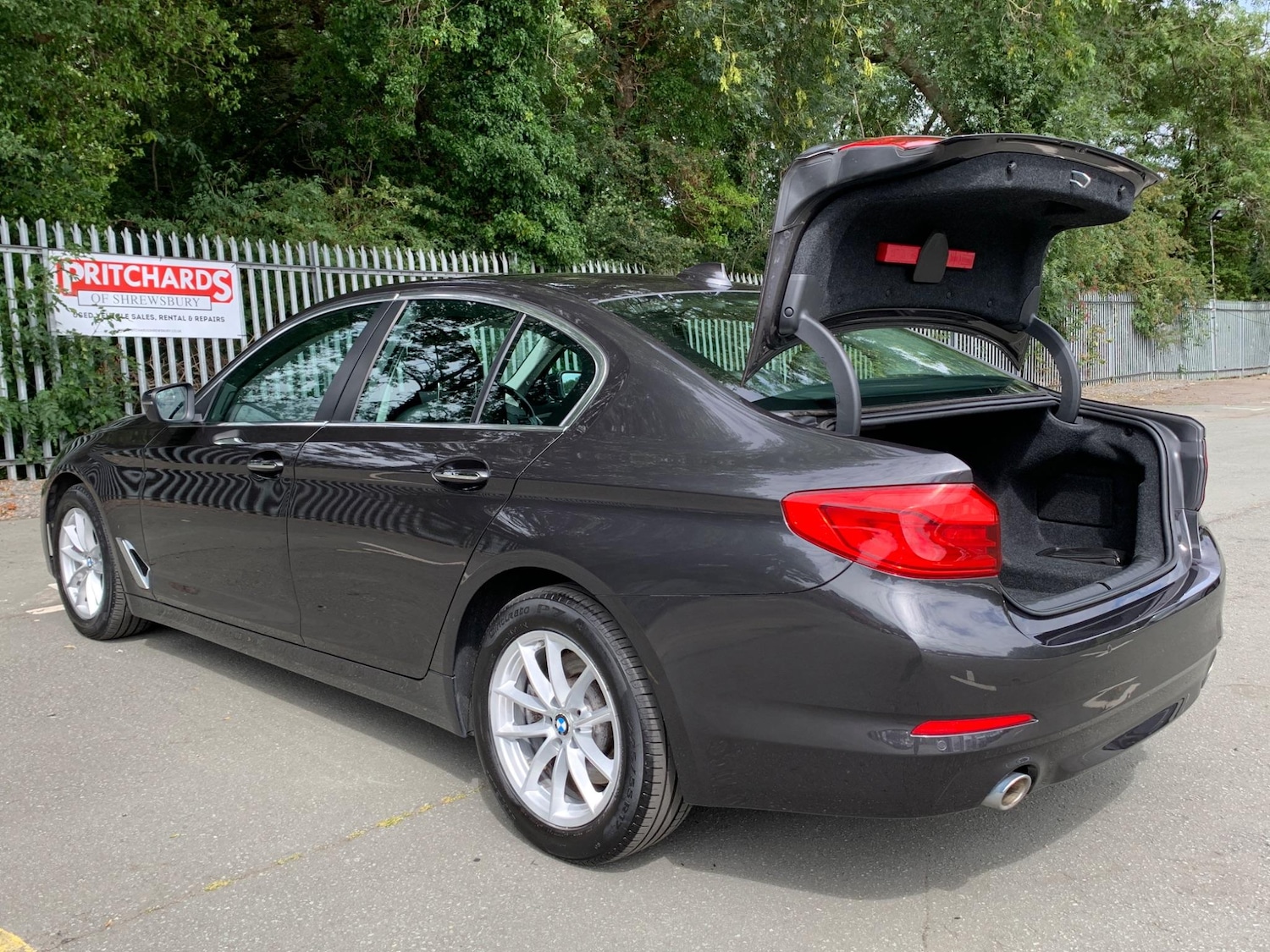 Used BMW 5 Series 2017 for sale - 77396436: Photo 17