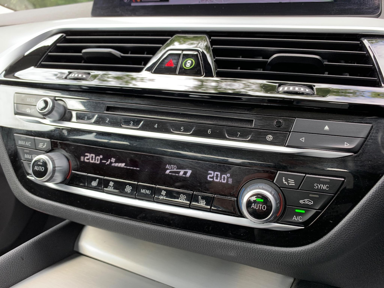 Used BMW 5 Series 2017 for sale - 77396436: Photo 39