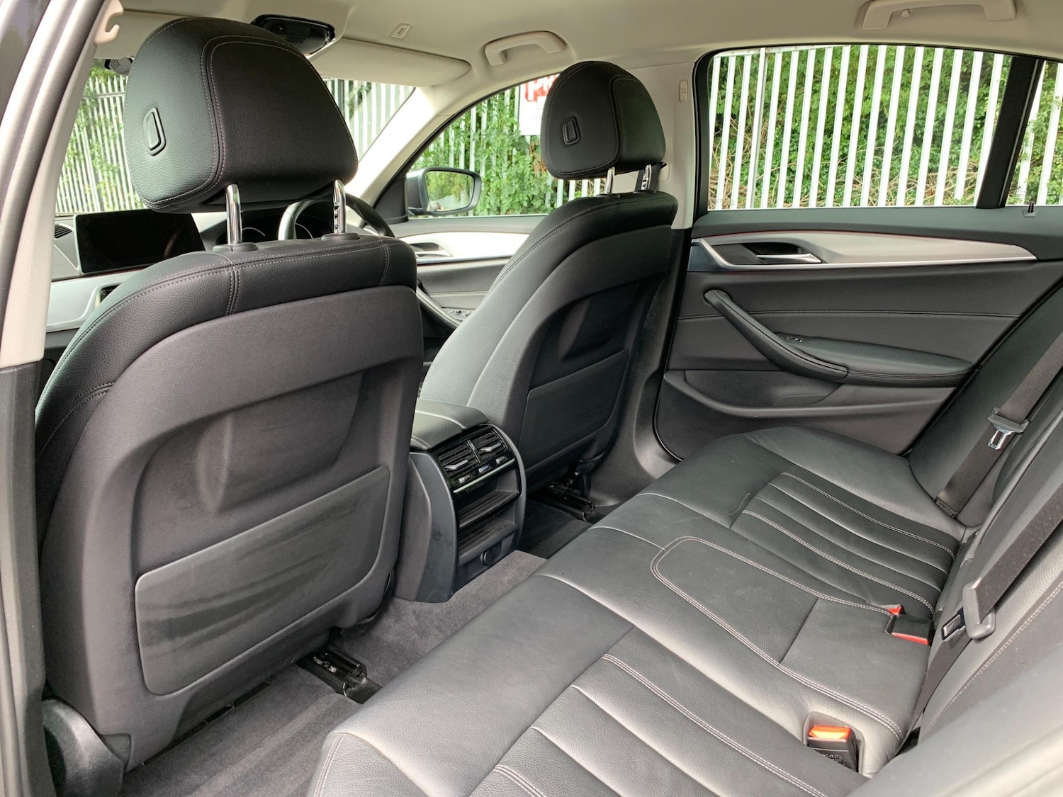 Used BMW 5 Series 2017 for sale - 77396436: Photo 46