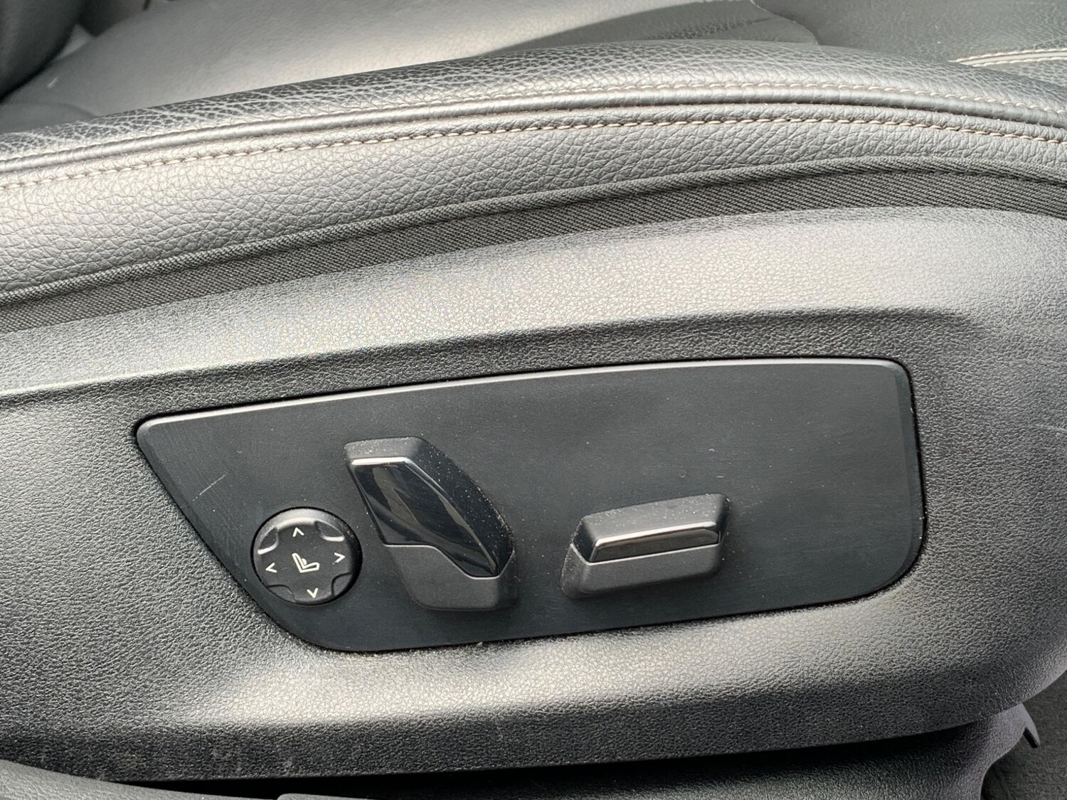 Used BMW 5 Series 2017 for sale - 77396436: Photo 48