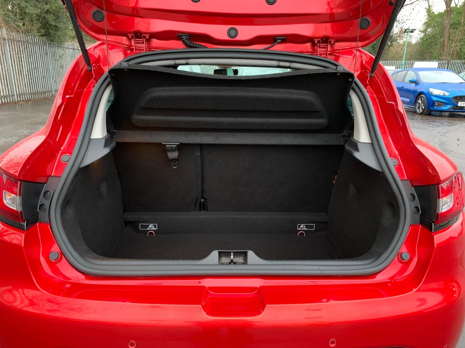 Used Renault Clio for sale - 77278852: Photo 16