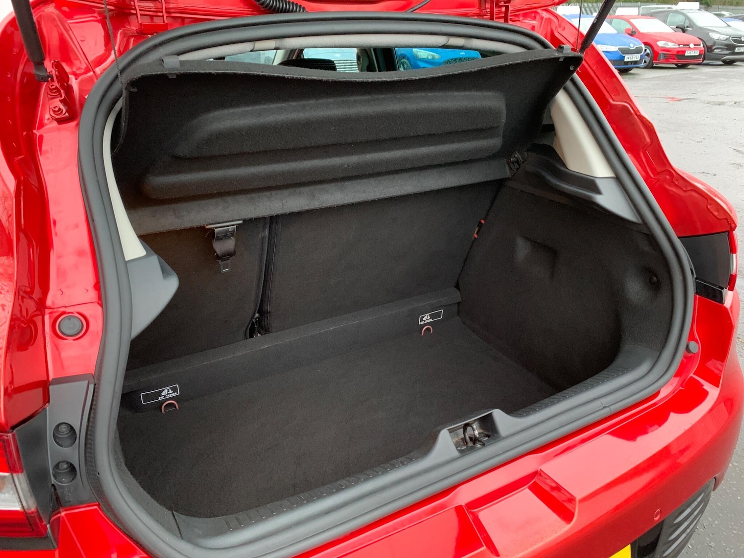 Used Renault Clio for sale - 77278852: Photo 30