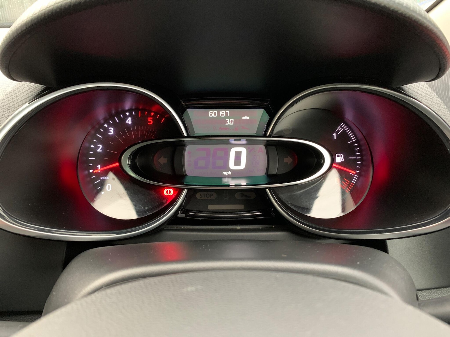 Used Renault Clio for sale - 77278852: Photo 40