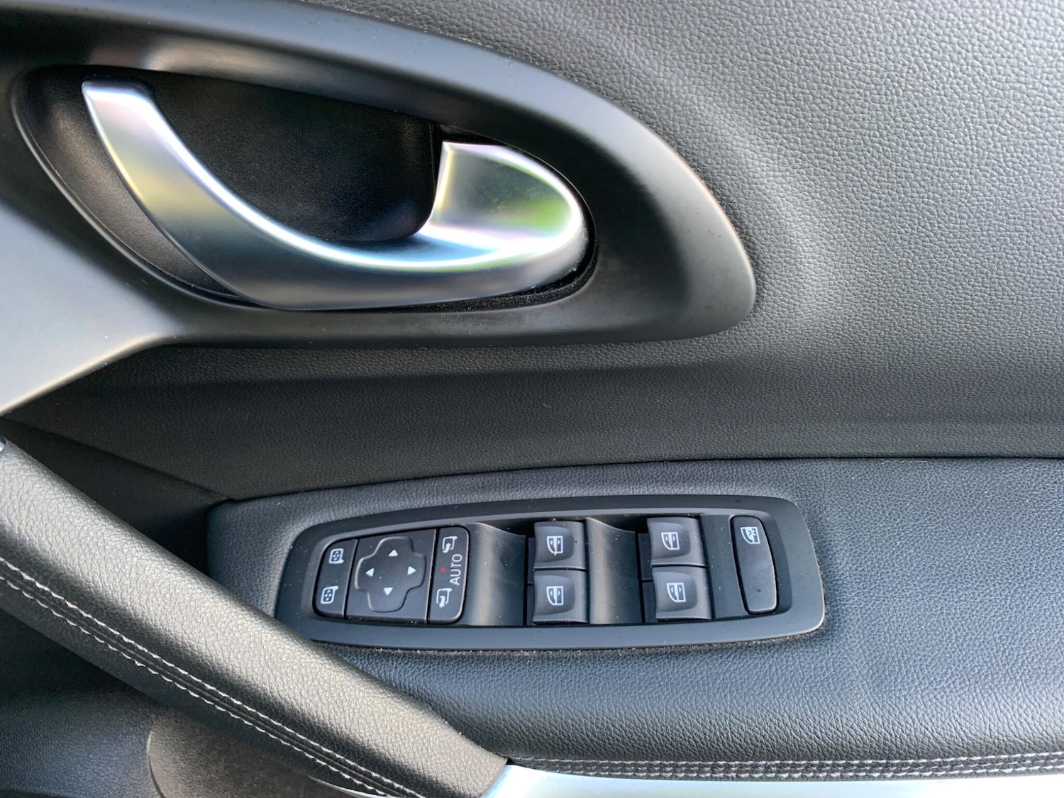 Used Renault Kadjar 2019 for sale - 77351484: Photo 61