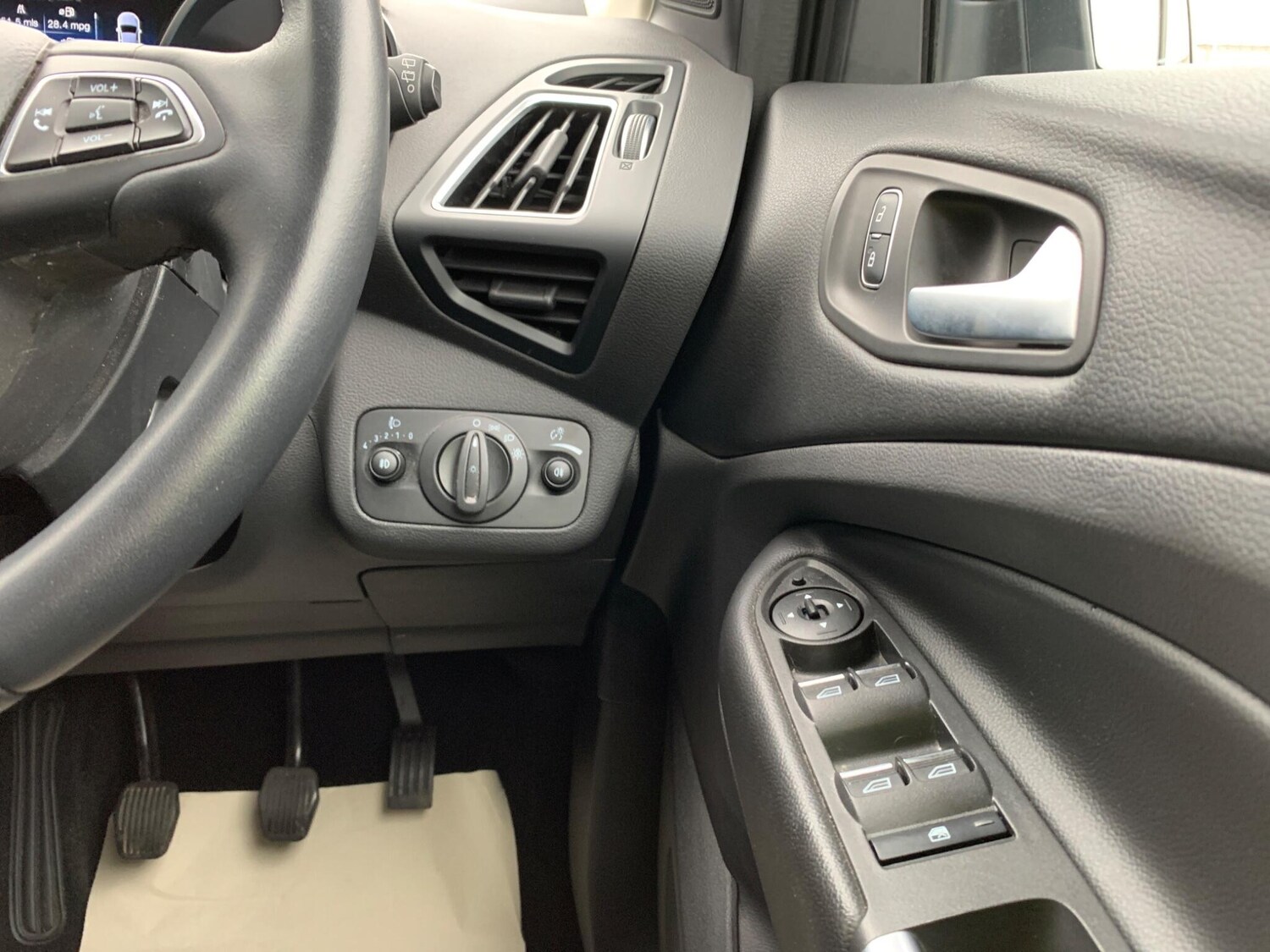 Used Ford Kuga 2018 for sale - 78020156: Photo 52