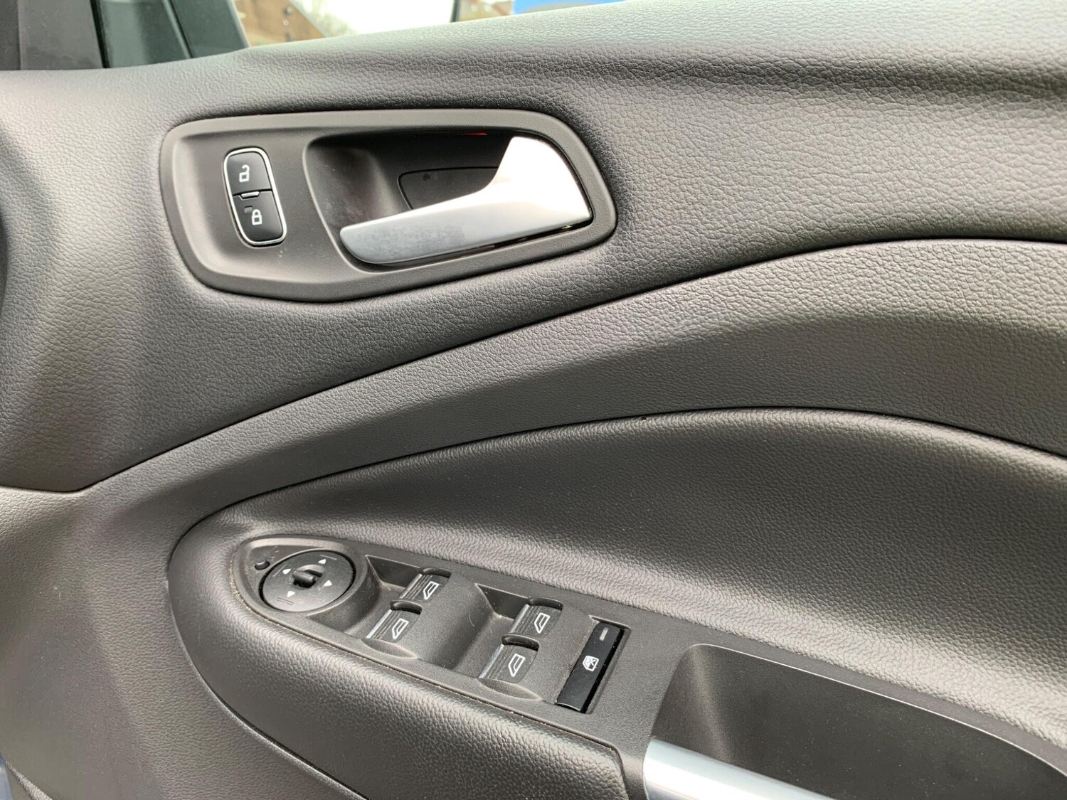 Used Ford Kuga 2018 for sale - 78020156: Photo 56