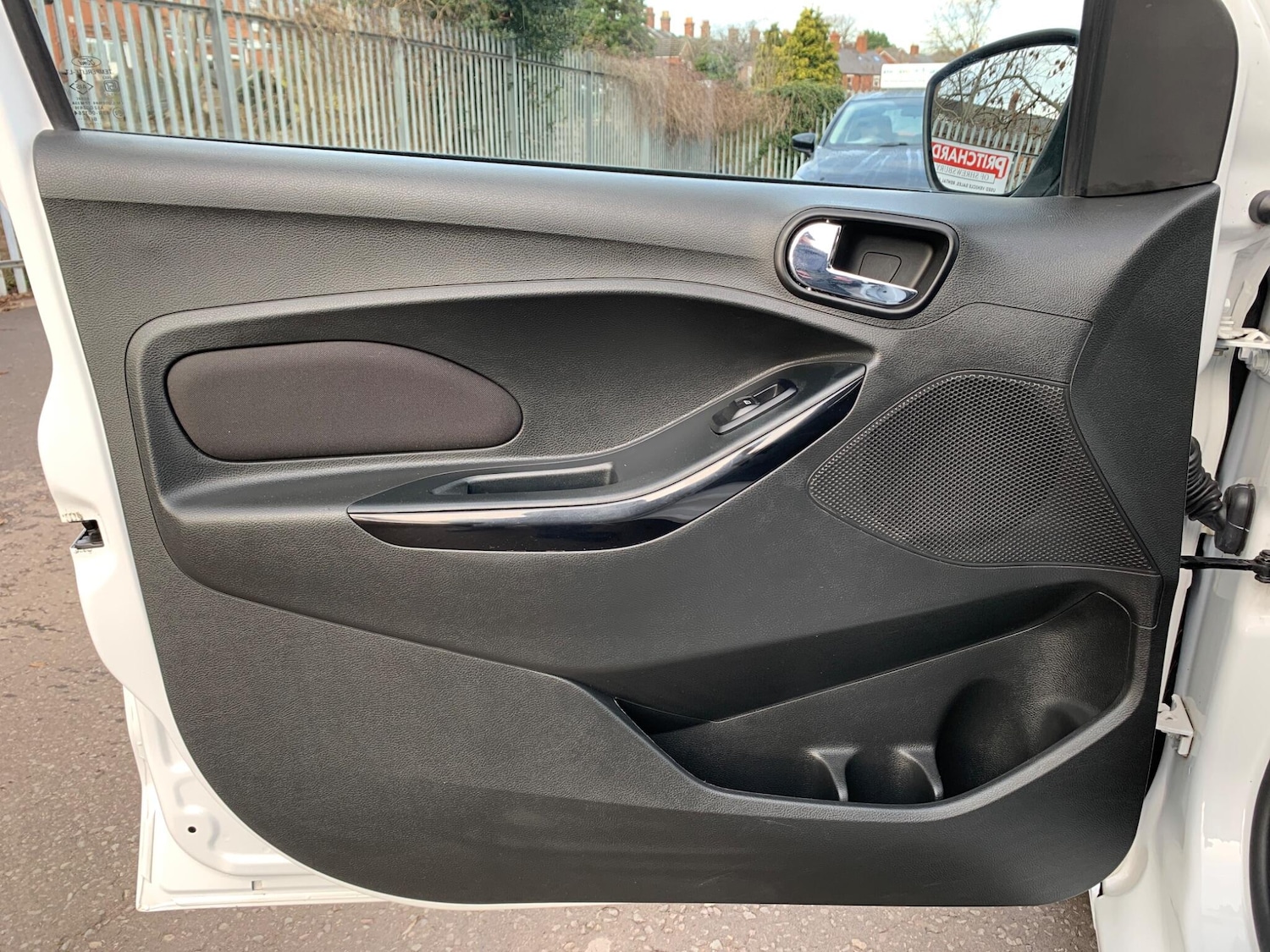 Used Ford Ka+ 2018 for sale - 77215450: Photo 32