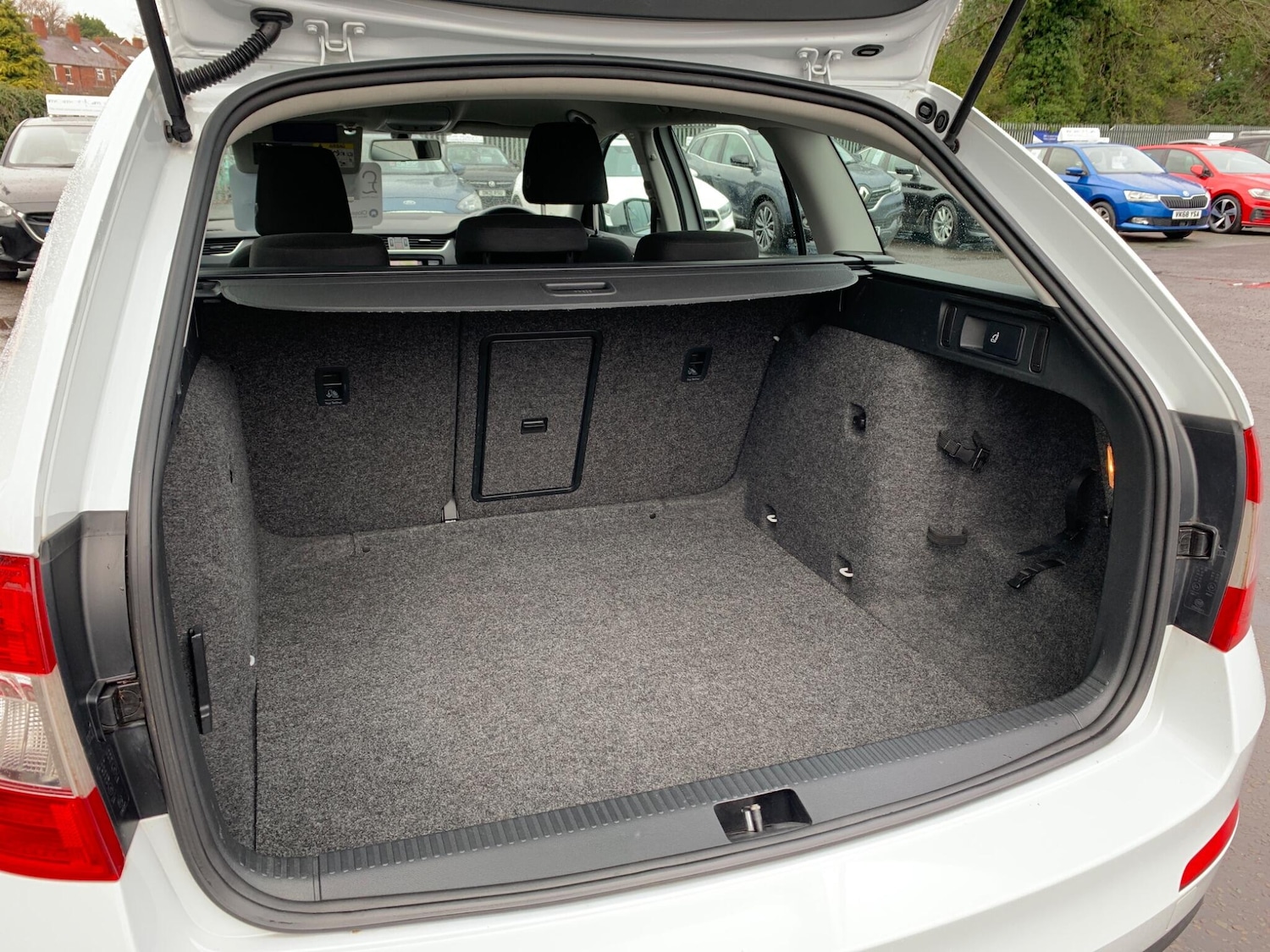 Used Skoda Octavia 2016 for sale - 77478730: Photo 24