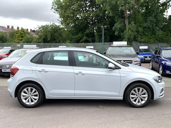 Used Volkswagen Polo 2018 for sale - 75729654: Photo