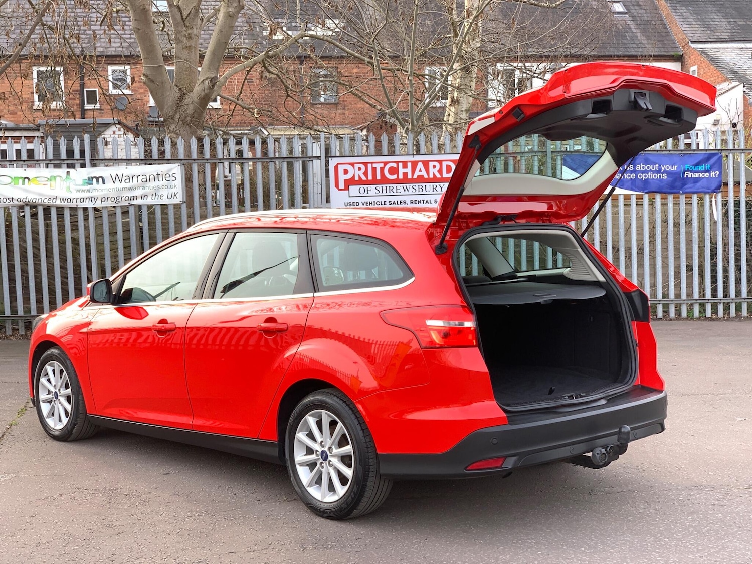 Used Ford Focus 2017 for sale - 78157871: Photo 10