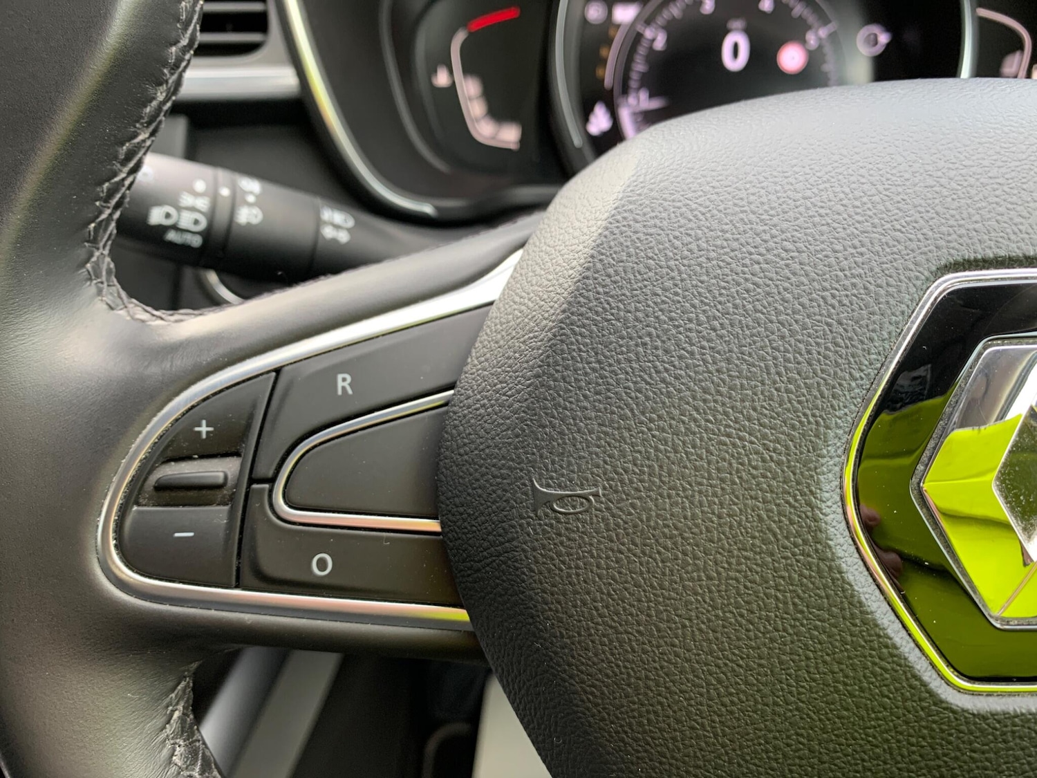 Used Renault Kadjar 2021 for sale - 78204230: Photo 41