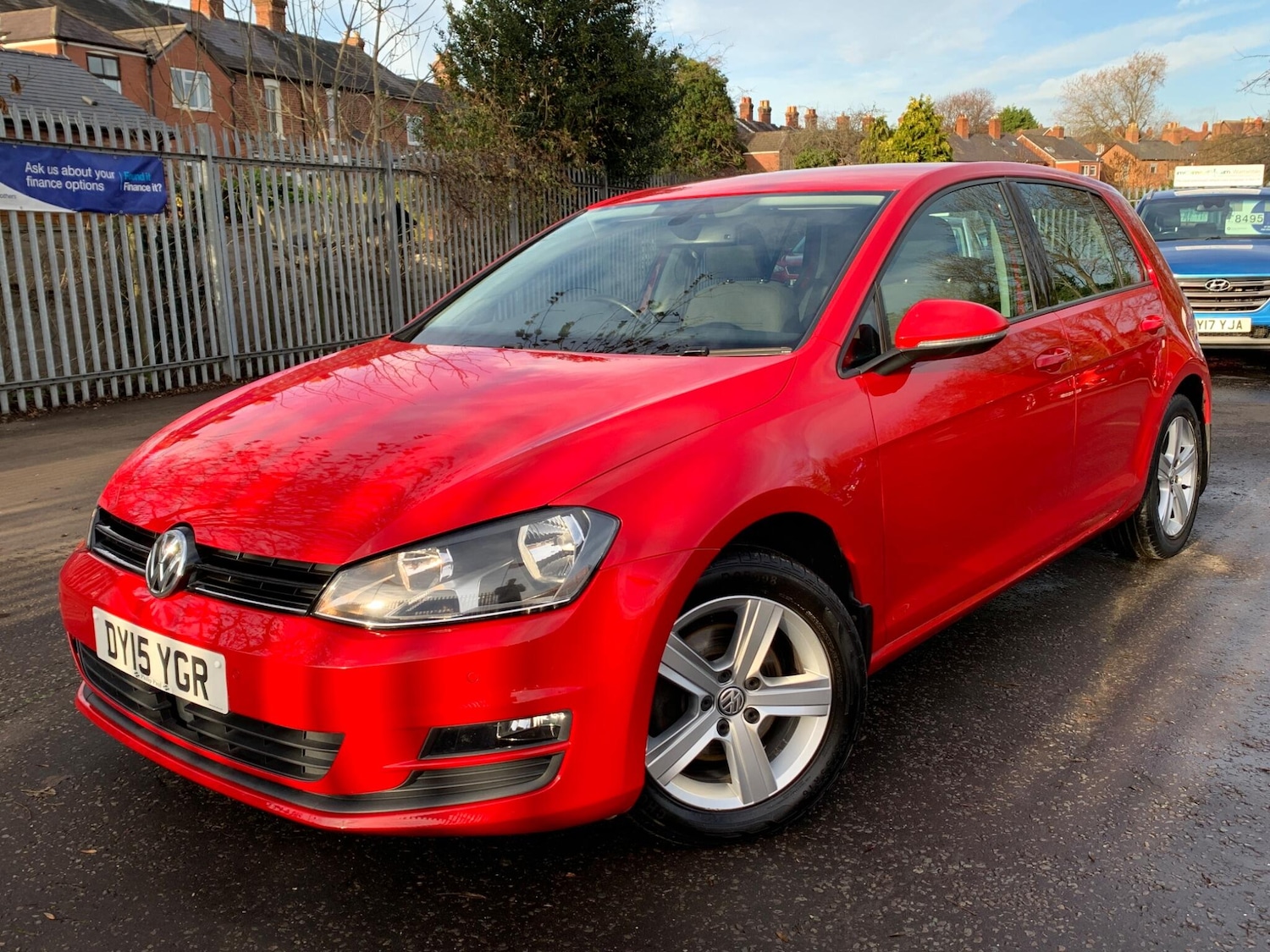 Used Volkswagen Golf 2015 for sale - 76936252: Photo 2