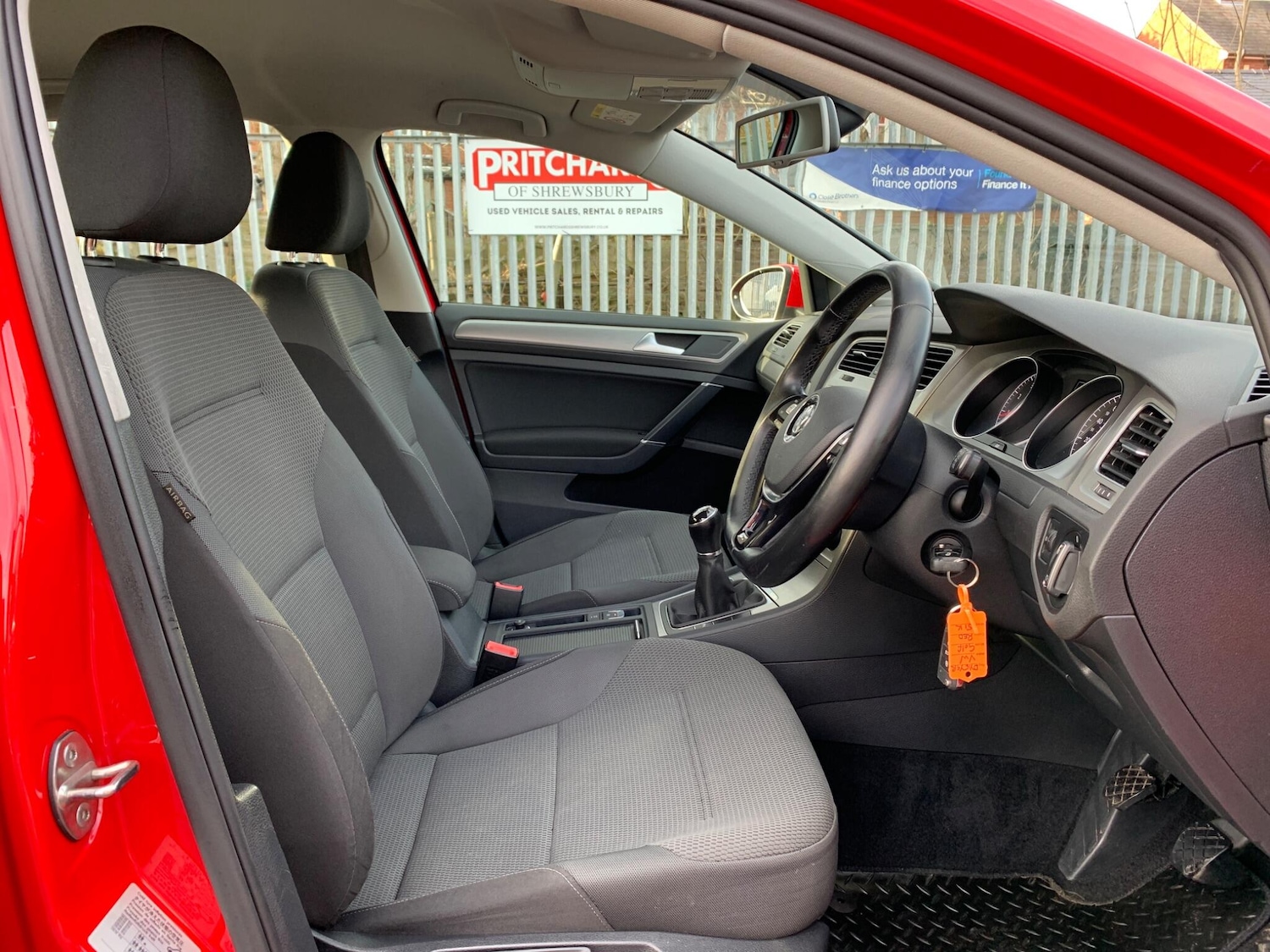 Used Volkswagen Golf 2015 for sale - 76936252: Photo 38