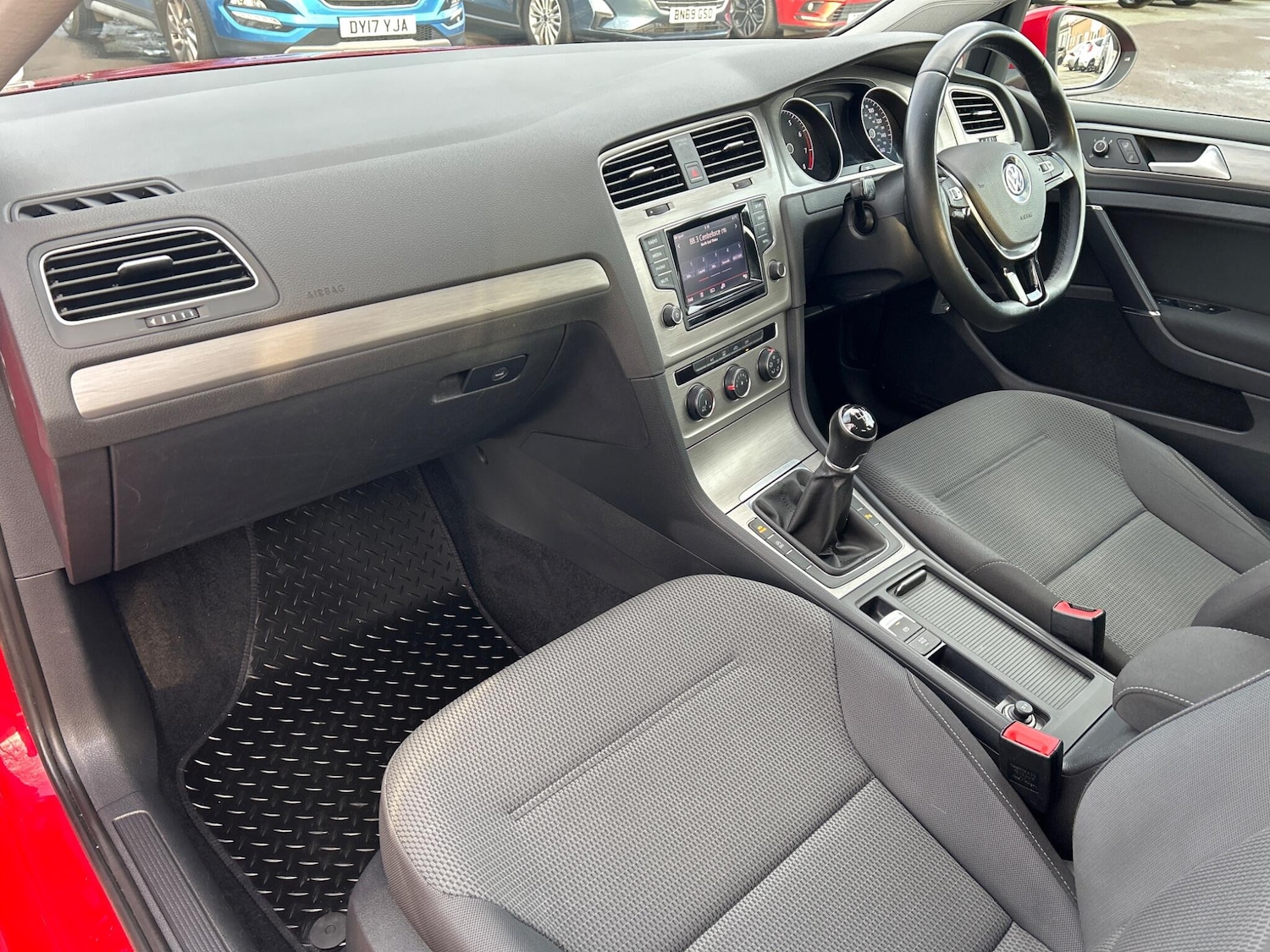 Used Volkswagen Golf 2015 for sale - 76936252: Photo 45