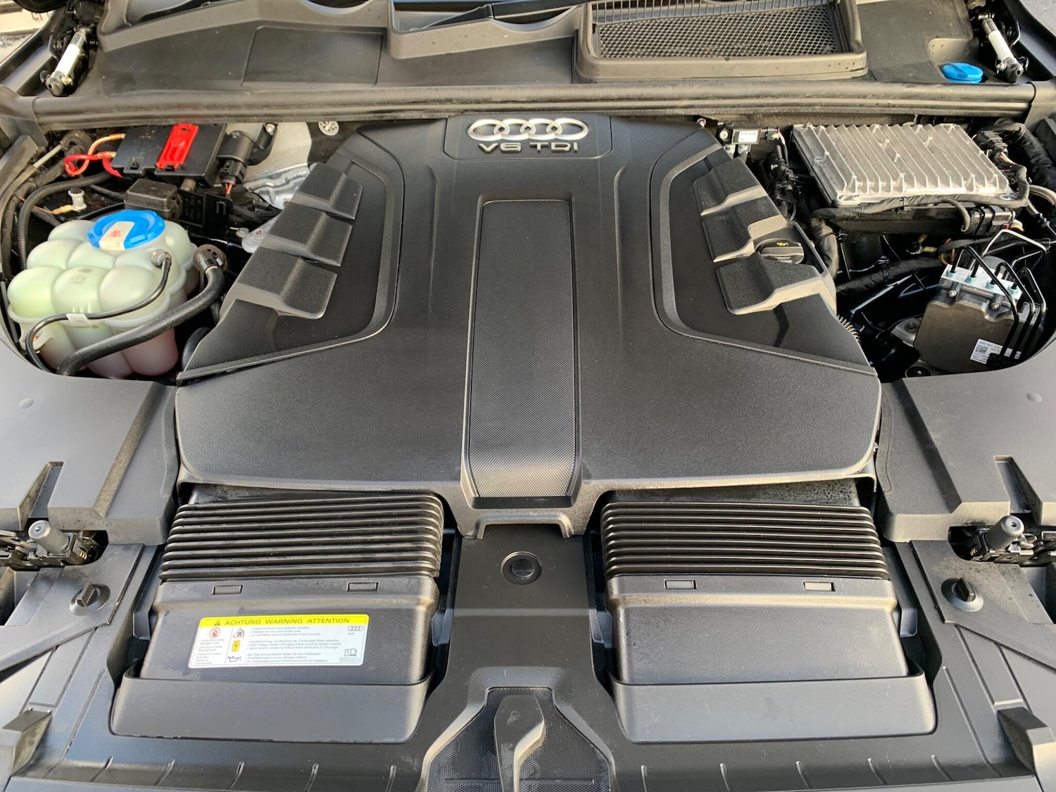 Used Audi Q7 2016 for sale - 77016577: Photo 18