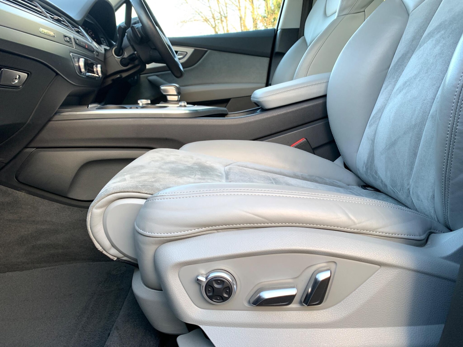 Used Audi Q7 2016 for sale - 77016577: Photo 46