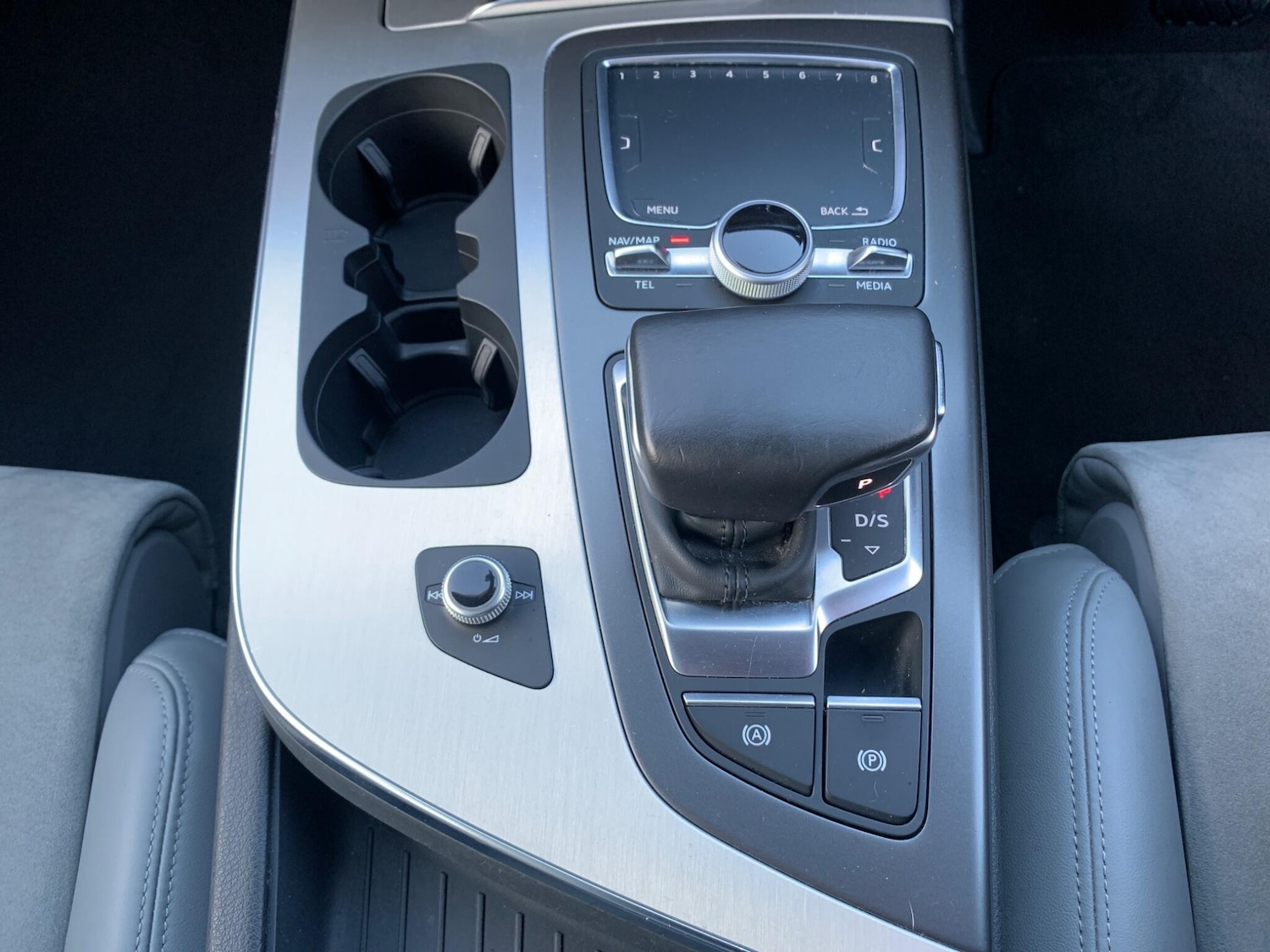 Used Audi Q7 2016 for sale - 77016577: Photo 51