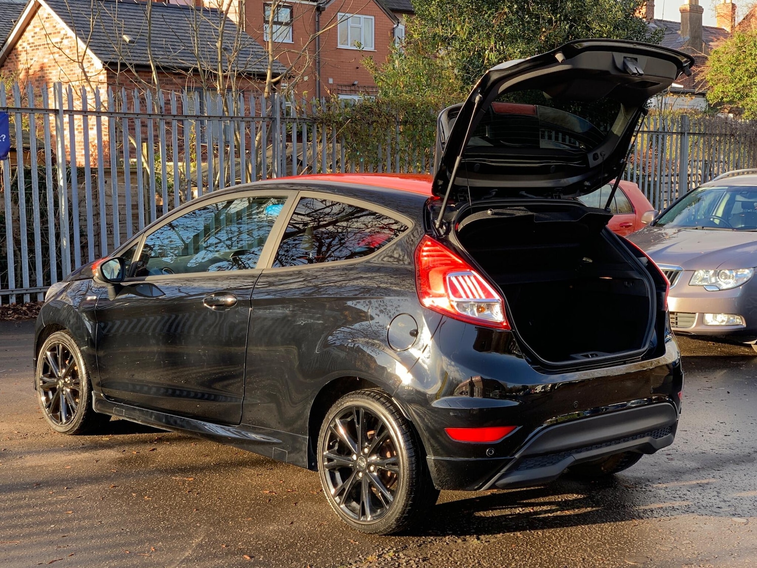 Used Ford Fiesta 2017 for sale - 76752738: Photo 14