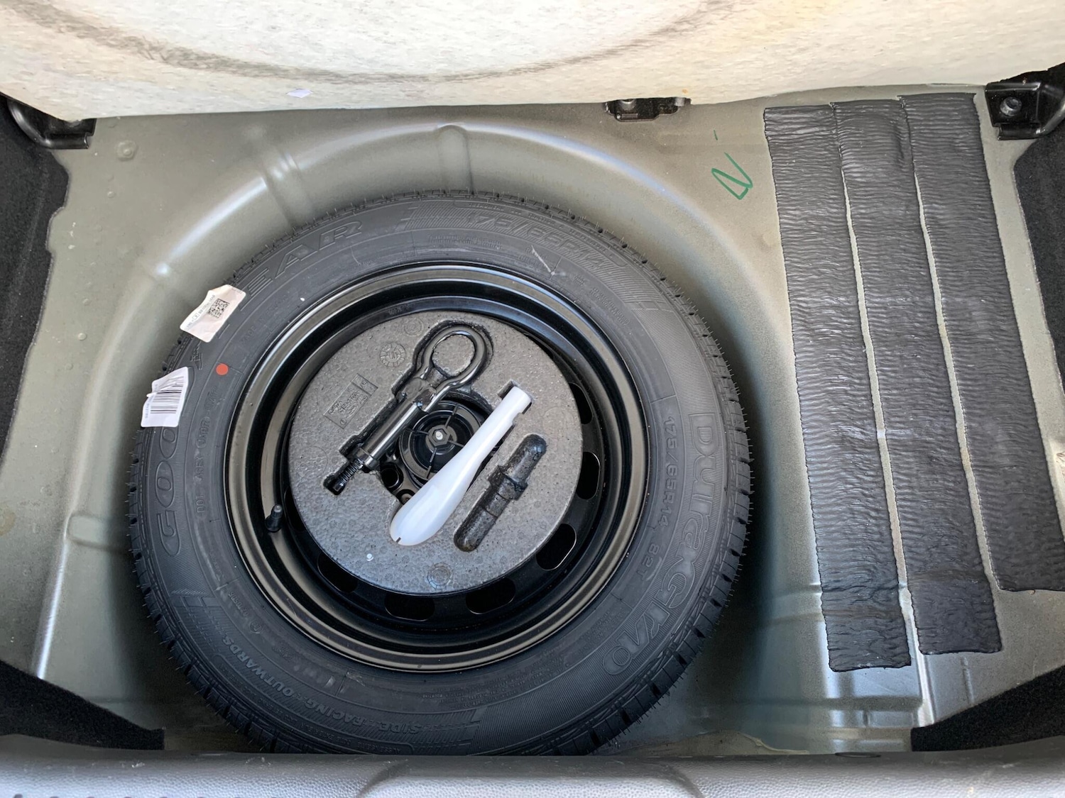 Used Ford Fiesta 2017 for sale - 76752738: Photo 26