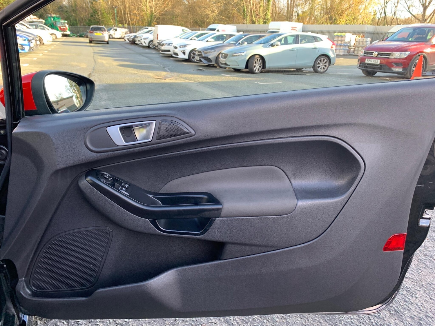 Used Ford Fiesta 2017 for sale - 76752738: Photo 33