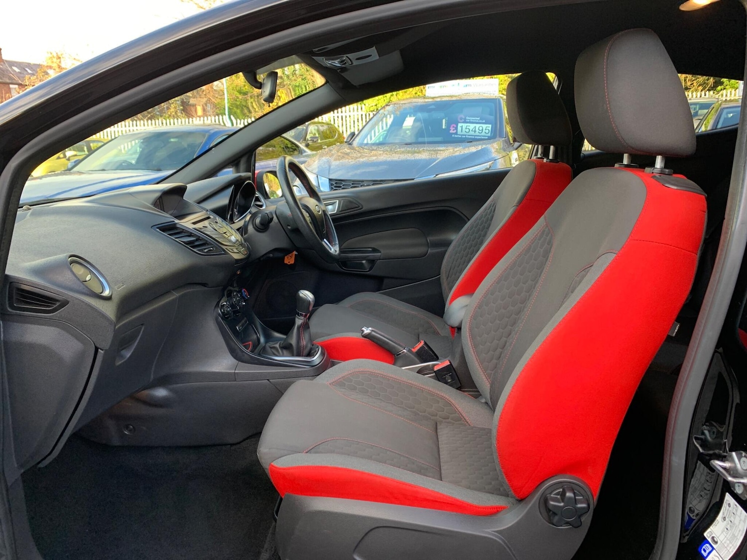 Used Ford Fiesta 2017 for sale - 76752738: Photo 42