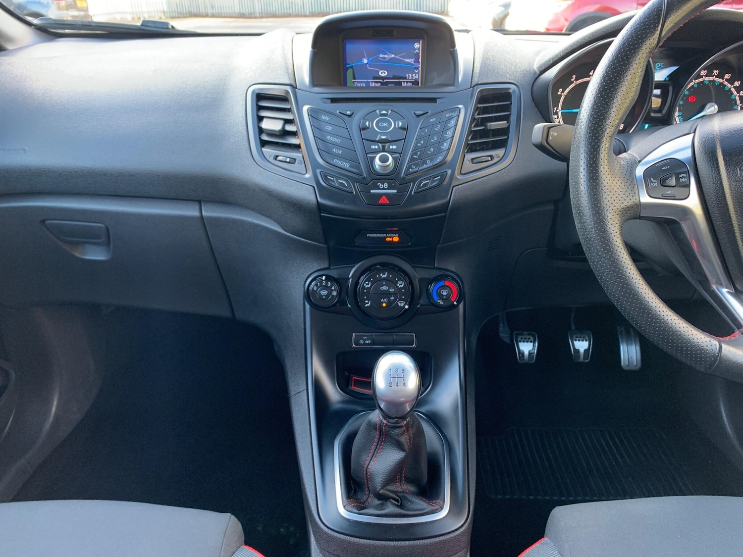 Used Ford Fiesta 2017 for sale - 76752738: Photo 46