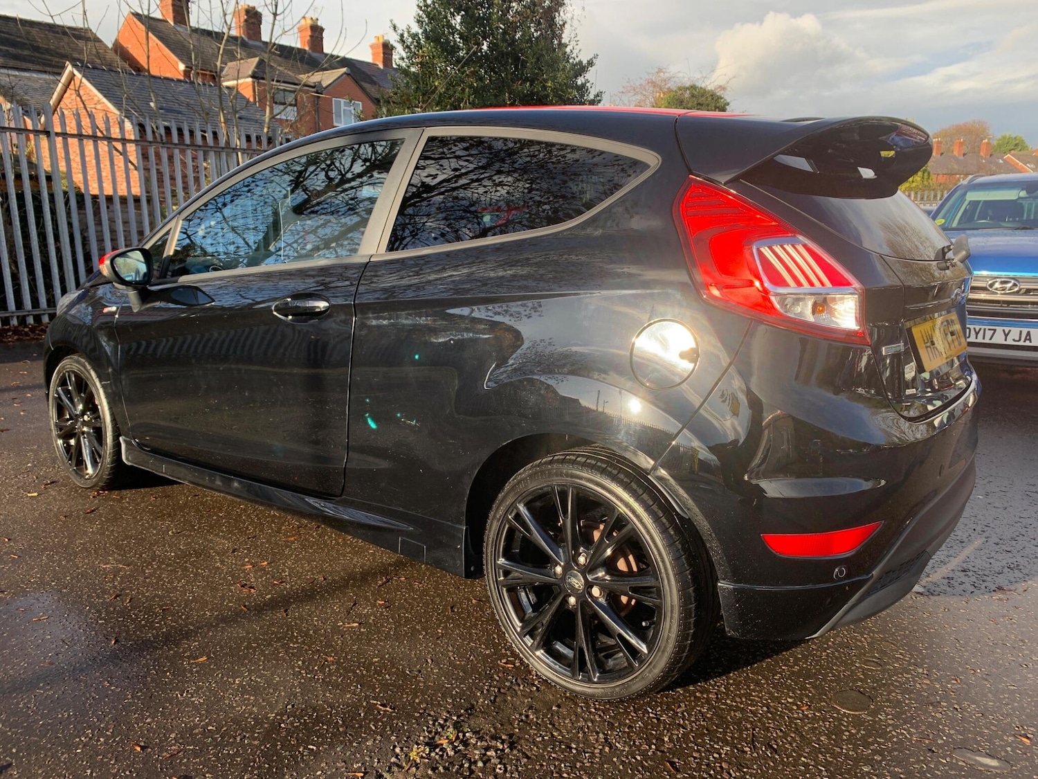 Used Ford Fiesta 2017 for sale - 76752738: Photo 8