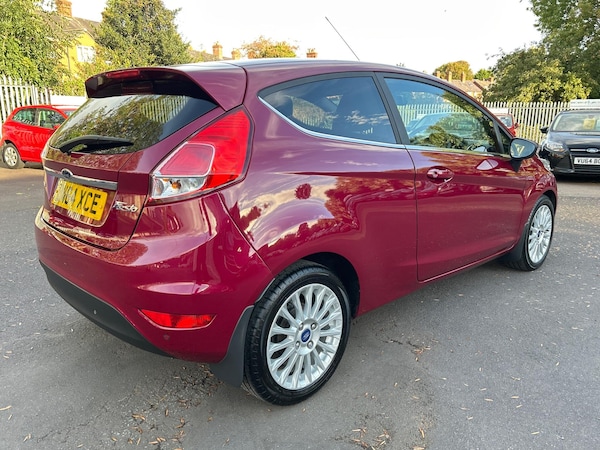 Used Ford Fiesta 2014 for sale - 76200968: Photo 13