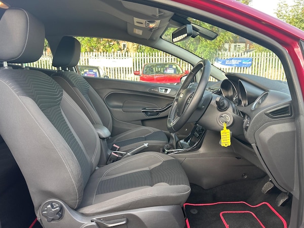 Used Ford Fiesta 2014 for sale - 76200968: Photo 43