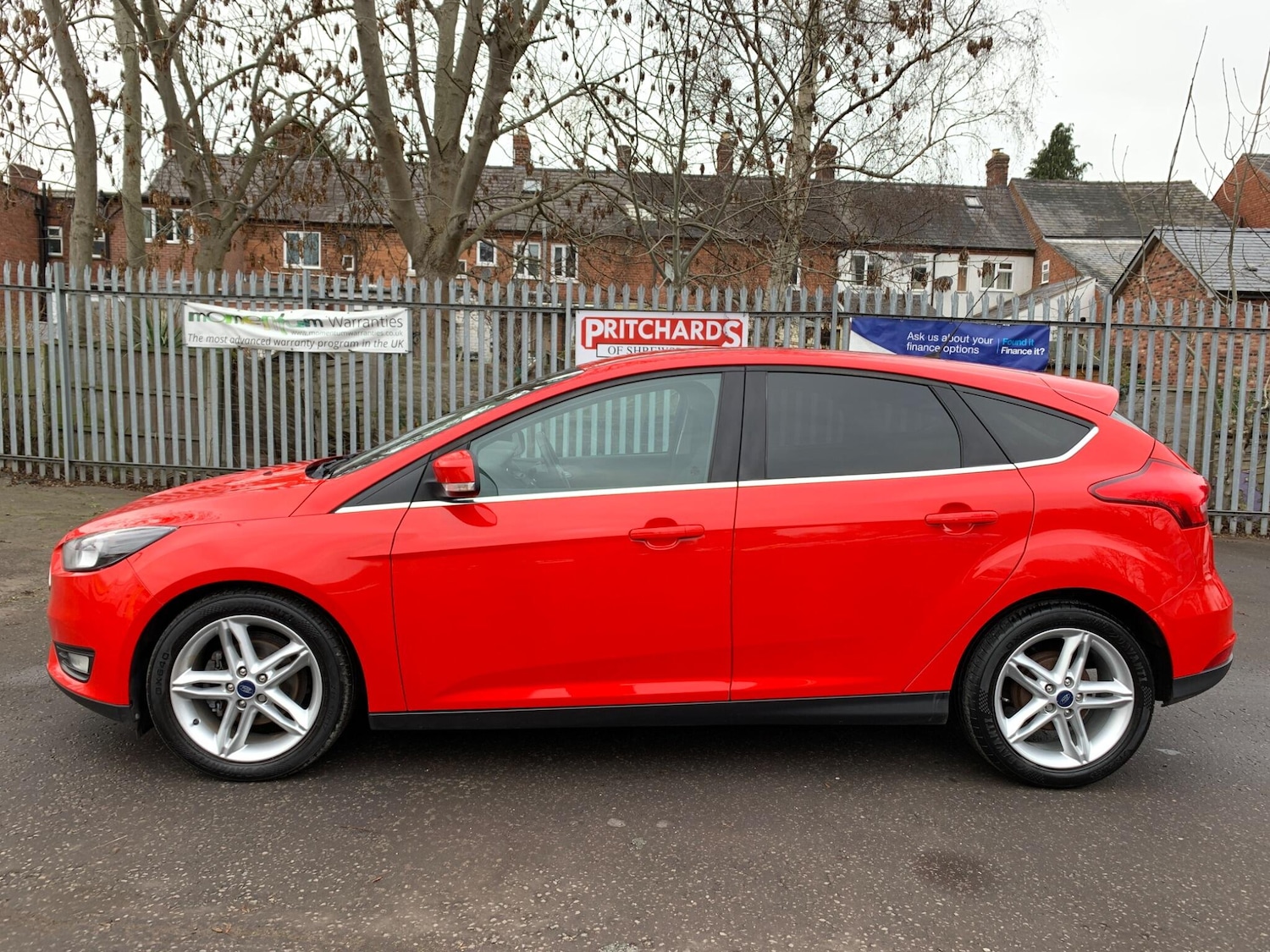 Used Ford Focus 2015 for sale - 77074797: Photo 7
