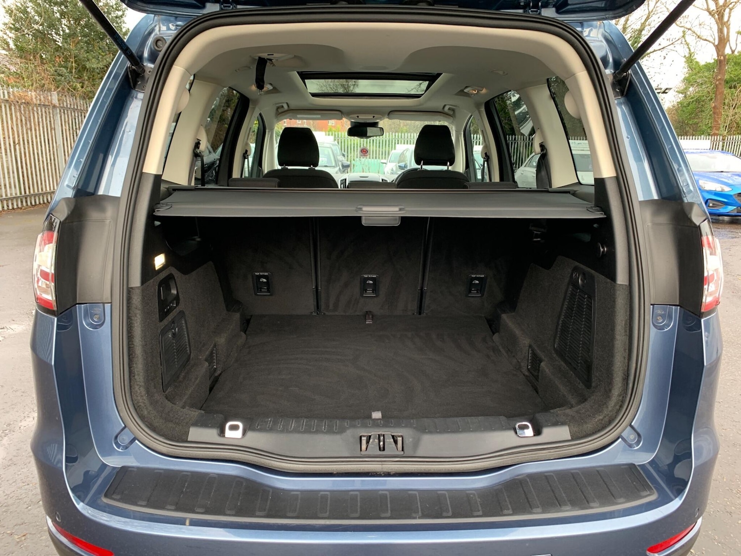 Used Ford Galaxy 2019 for sale - 77344537: Photo 18